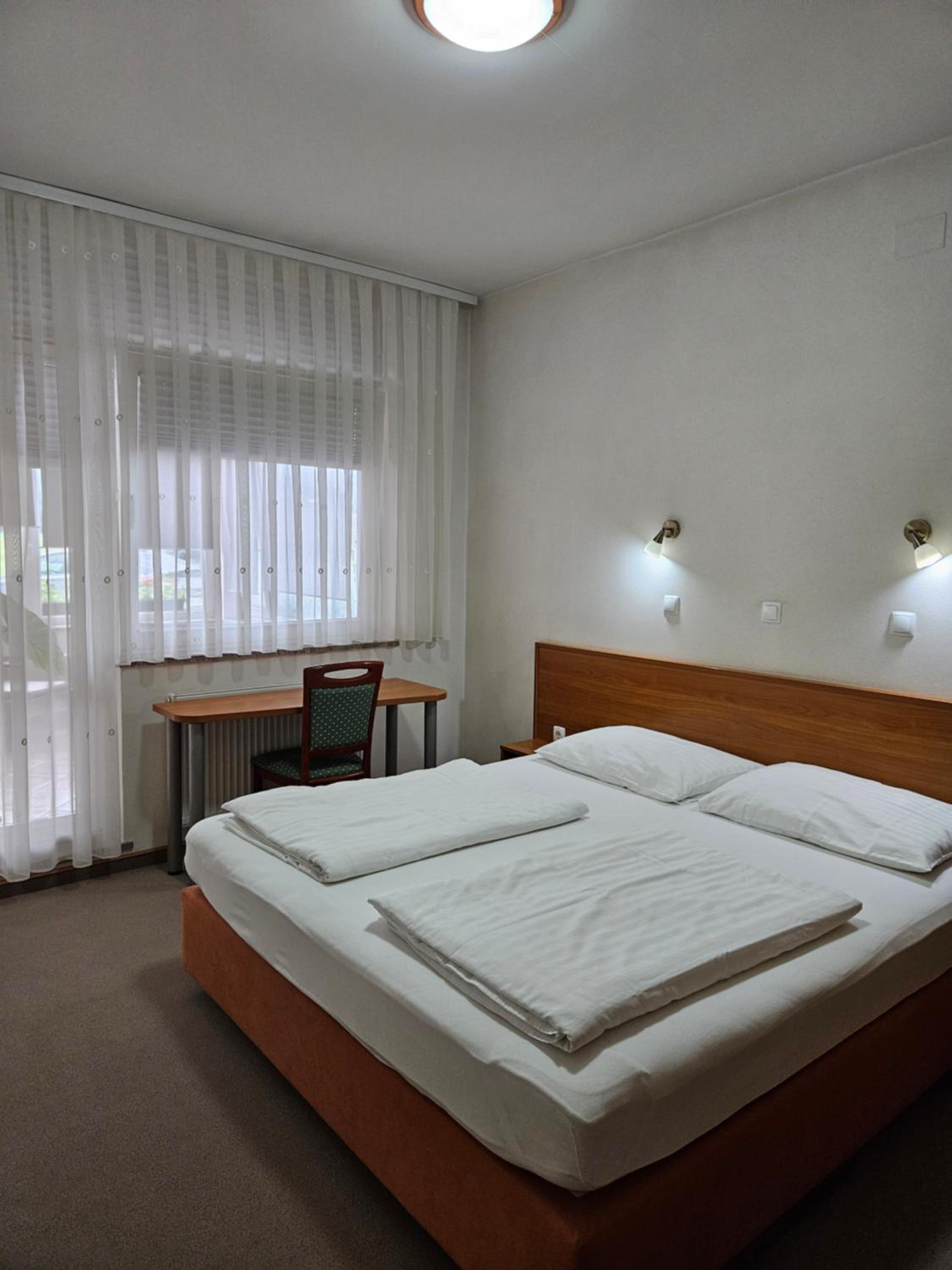 Dežman Apartments & Rooms view 4