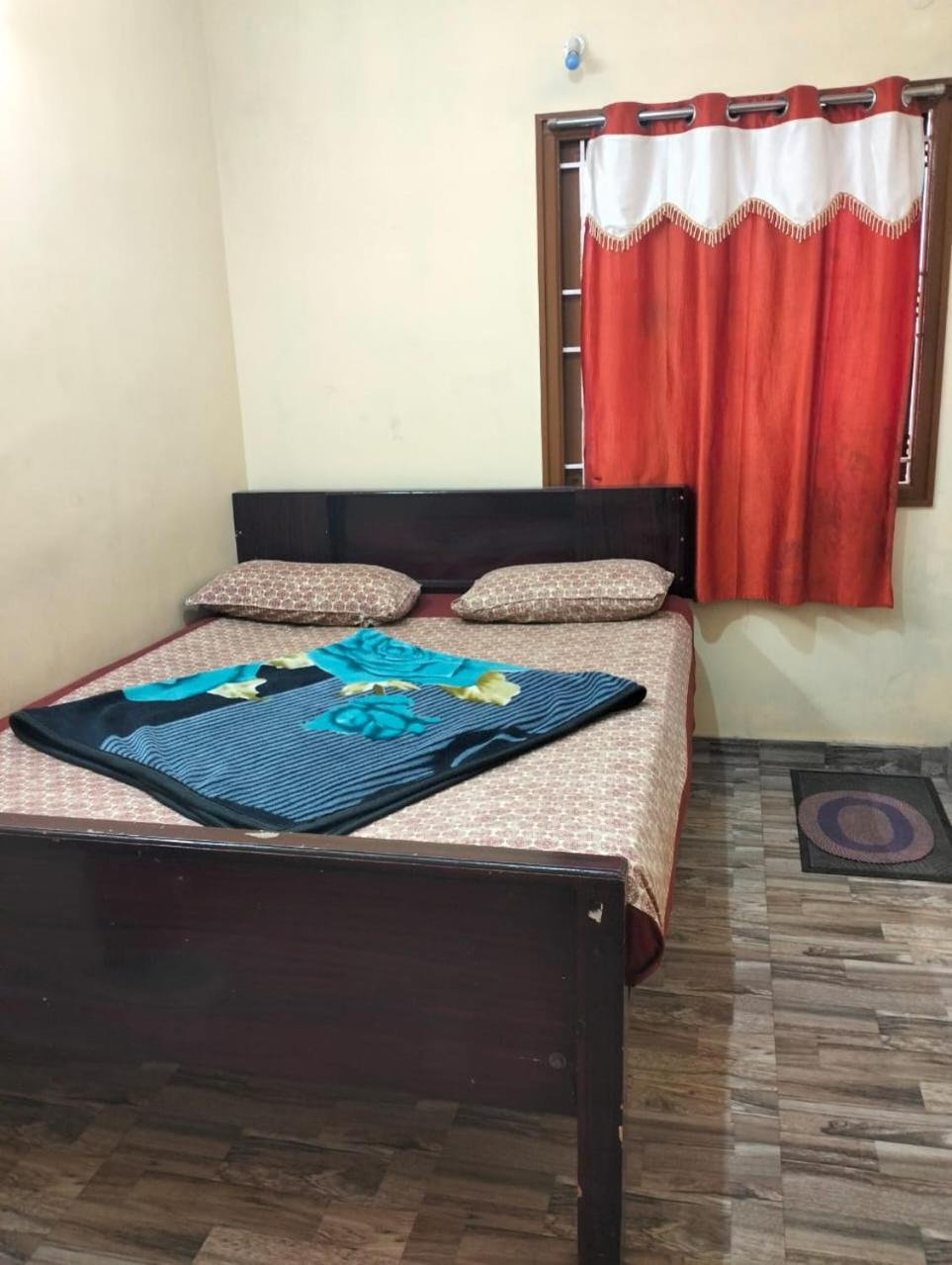 FLGHR Raja Home Stay view 5