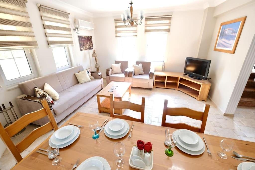Müstakil Özel Havuzlu Villa view 4