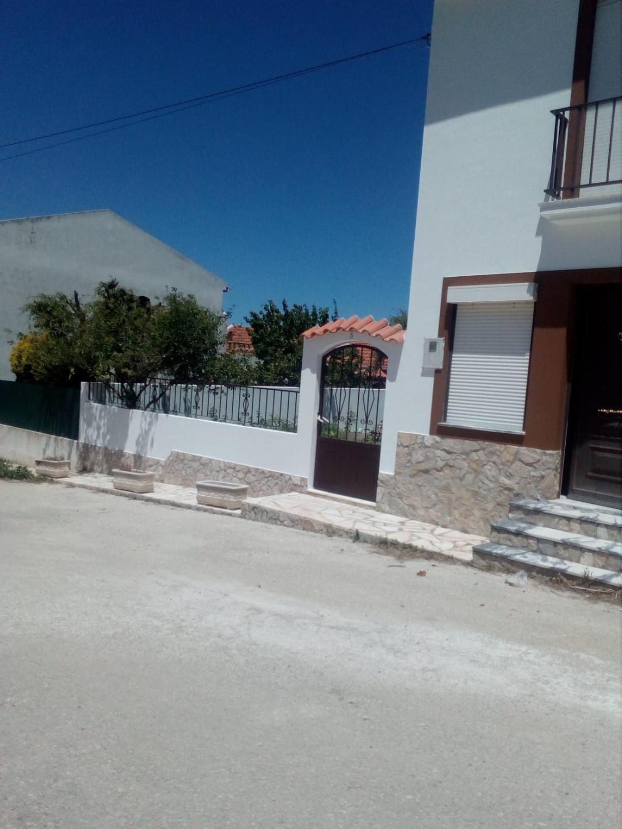 Photo 33