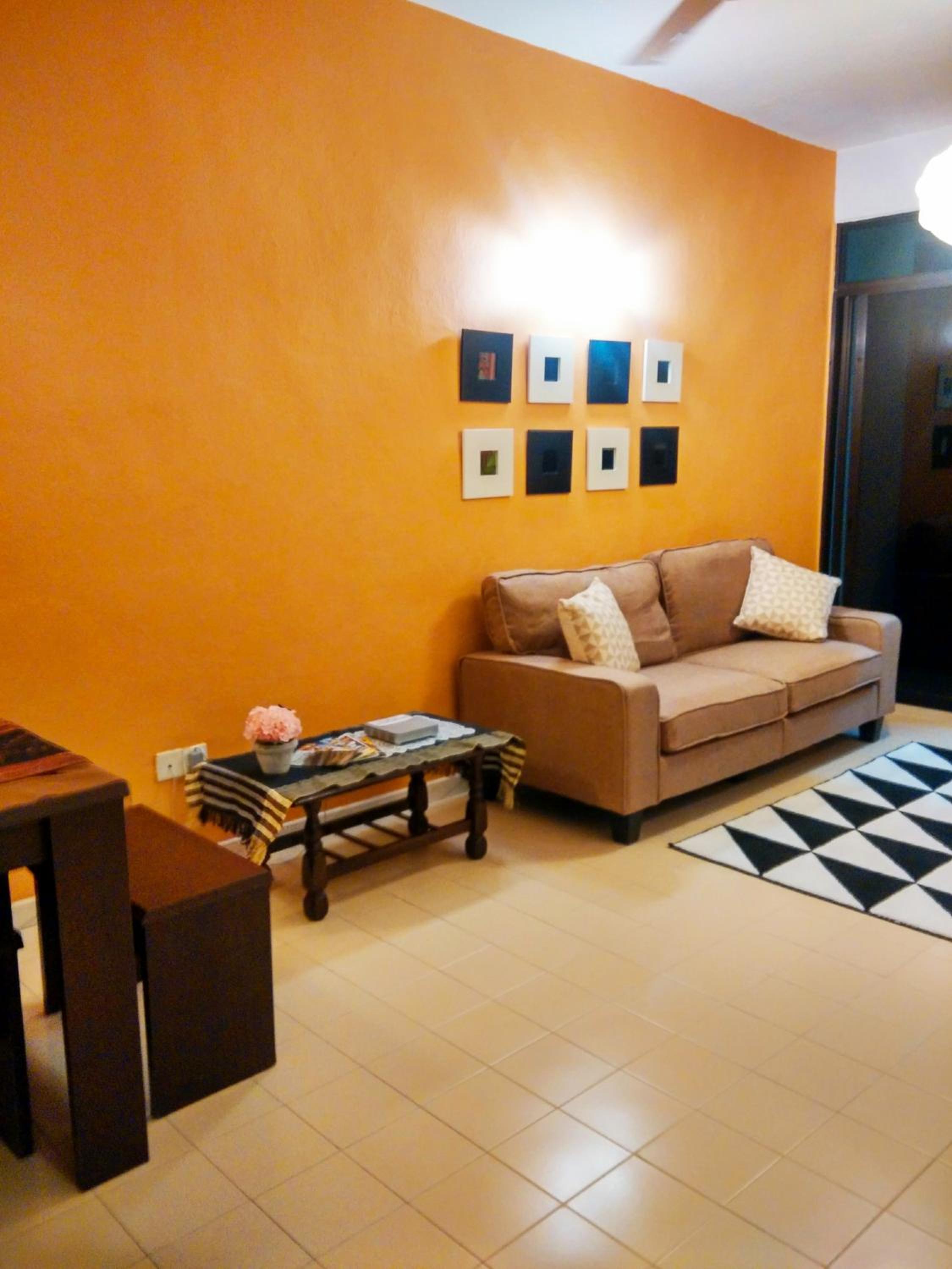 Cozy & Comfy 3 rooms apartment near beach photo 2