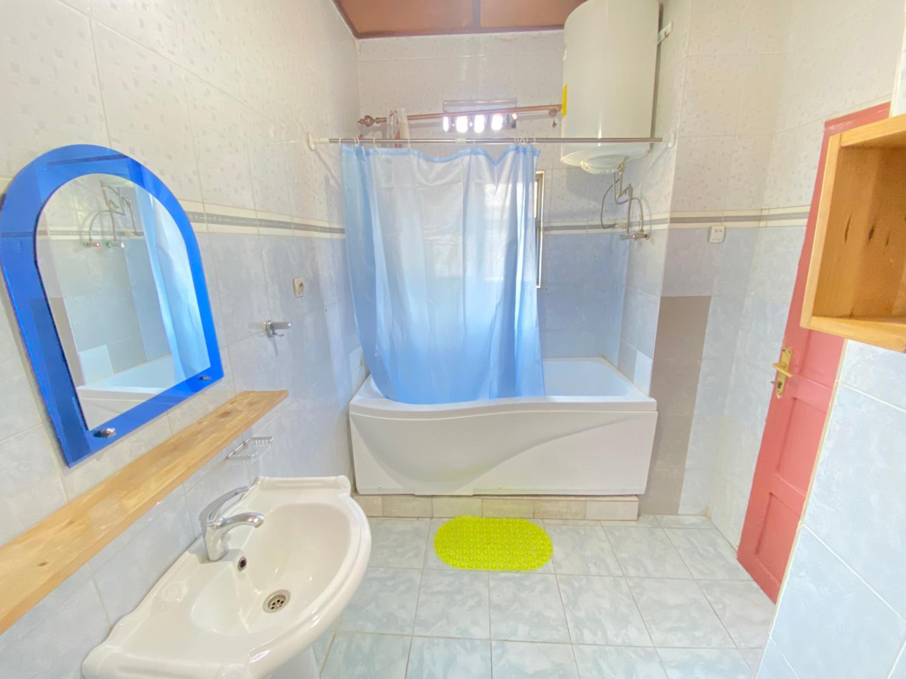 Beautiful spacious entire 4 bedrooms comfy house in Kimihurura view 4