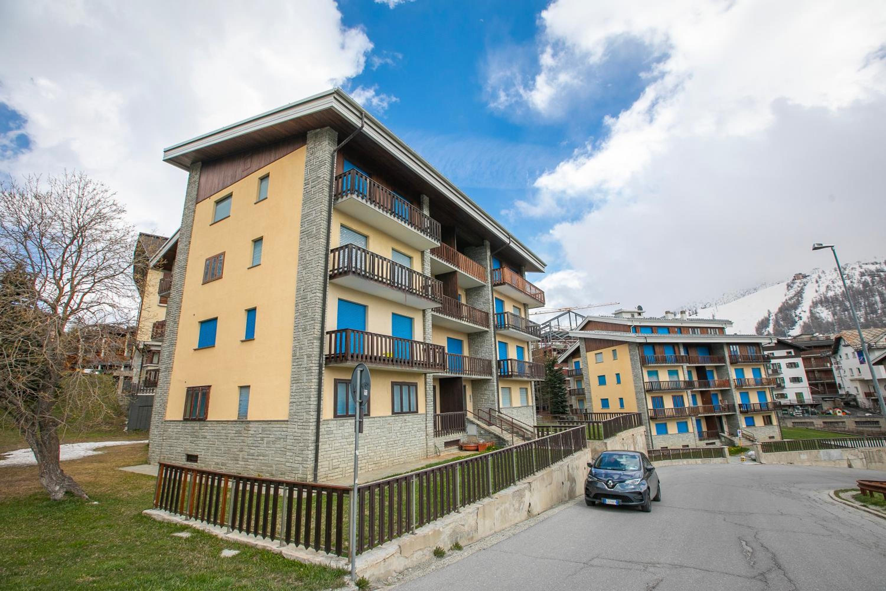 Studio Paradiso - Ski In Ski Out 300m - Happy Rentals view 2