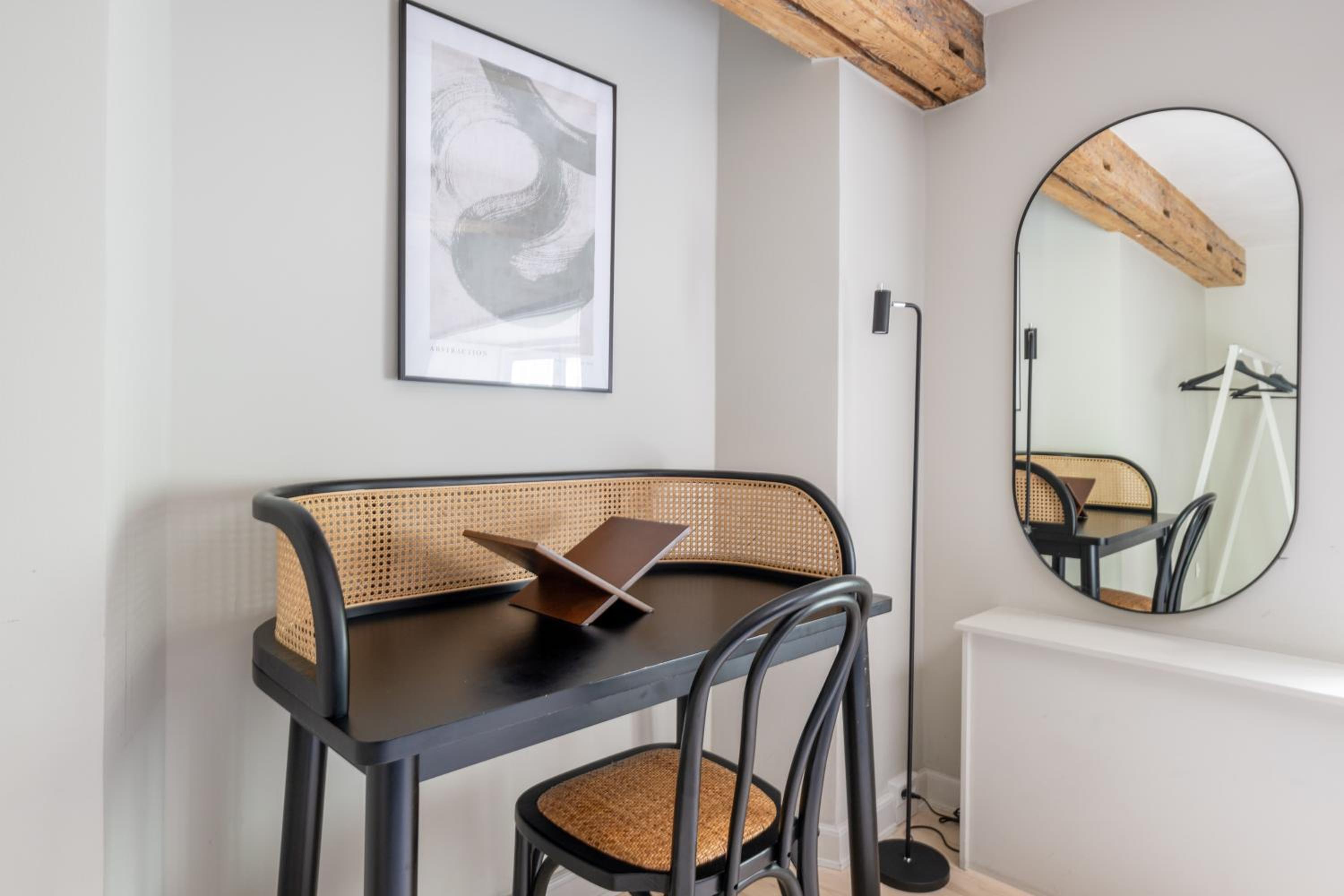 City Apartment With Exposed Ceiling Beams