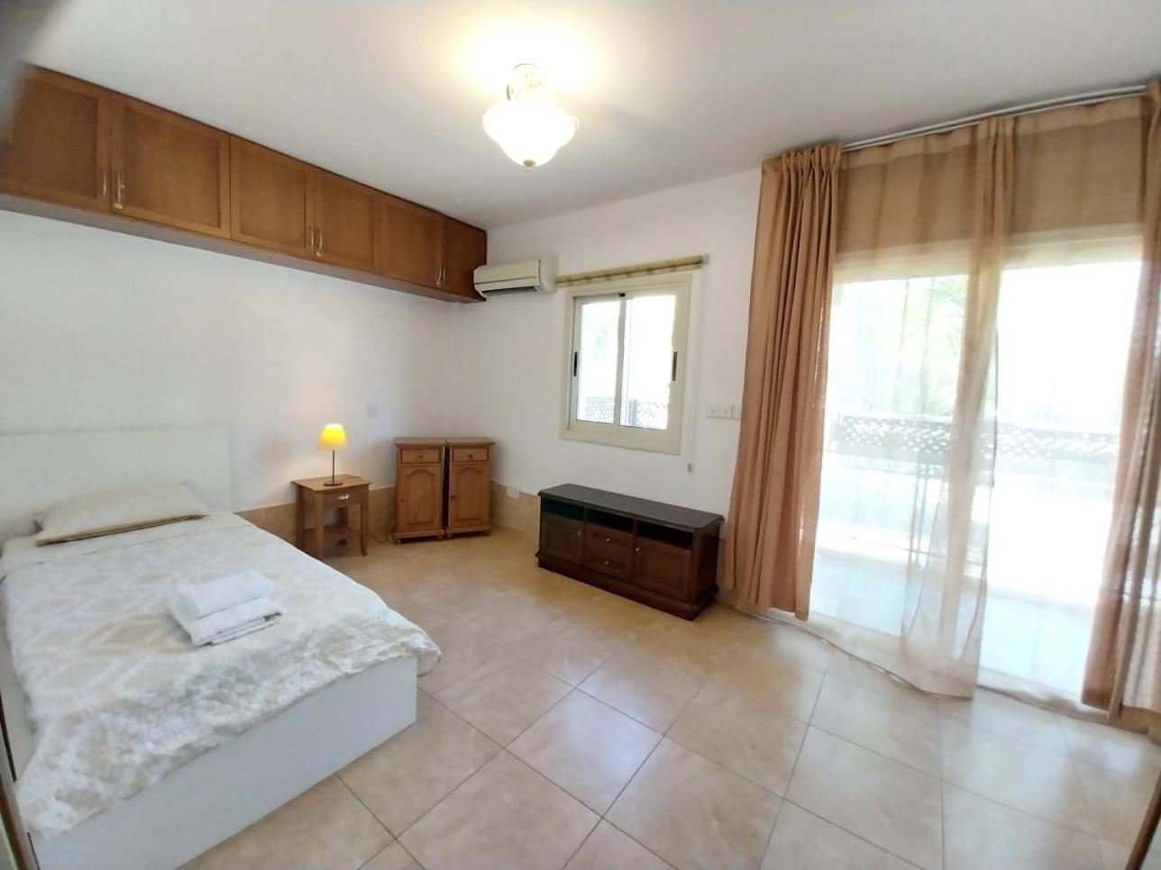 Limassol Star 5