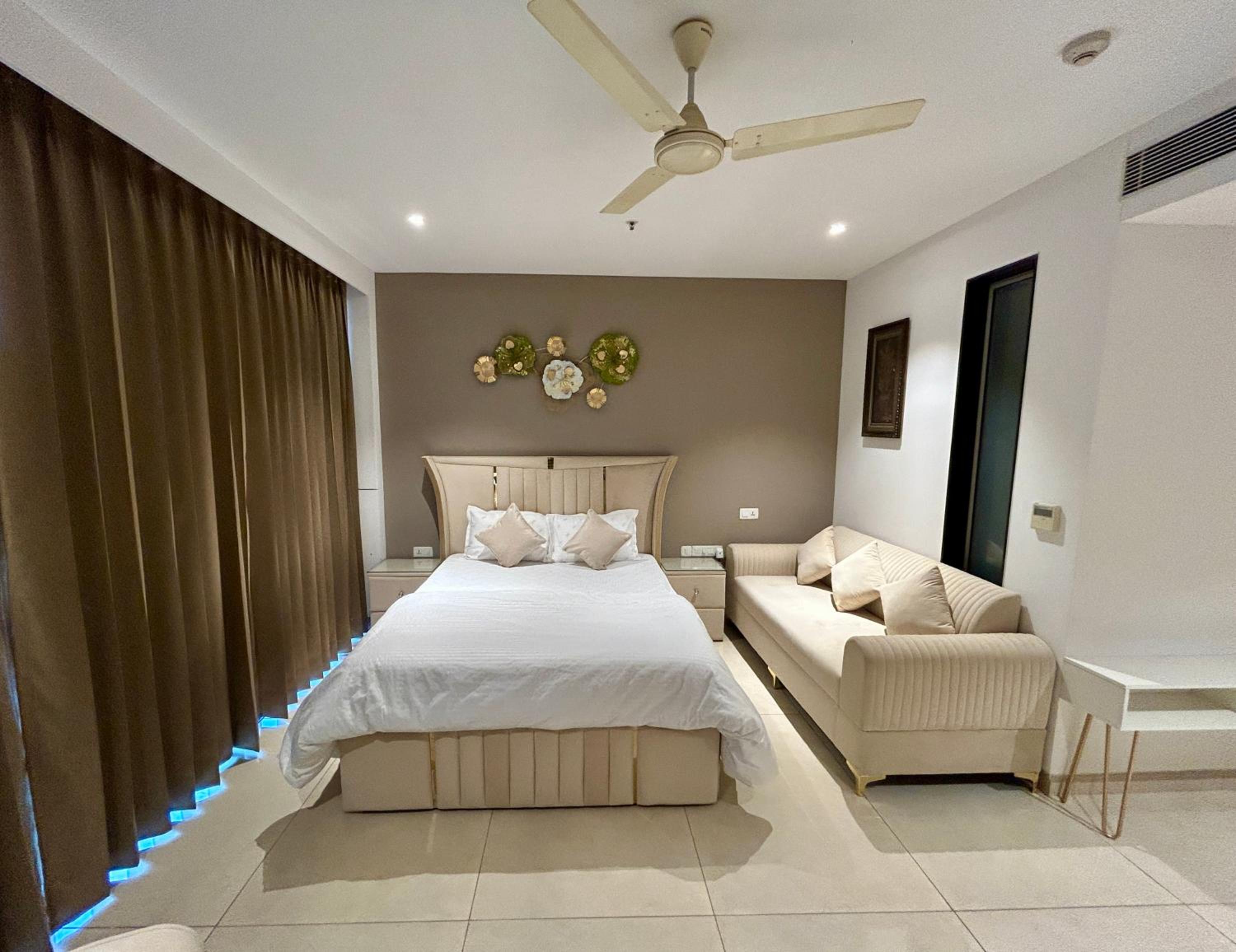 hotel room