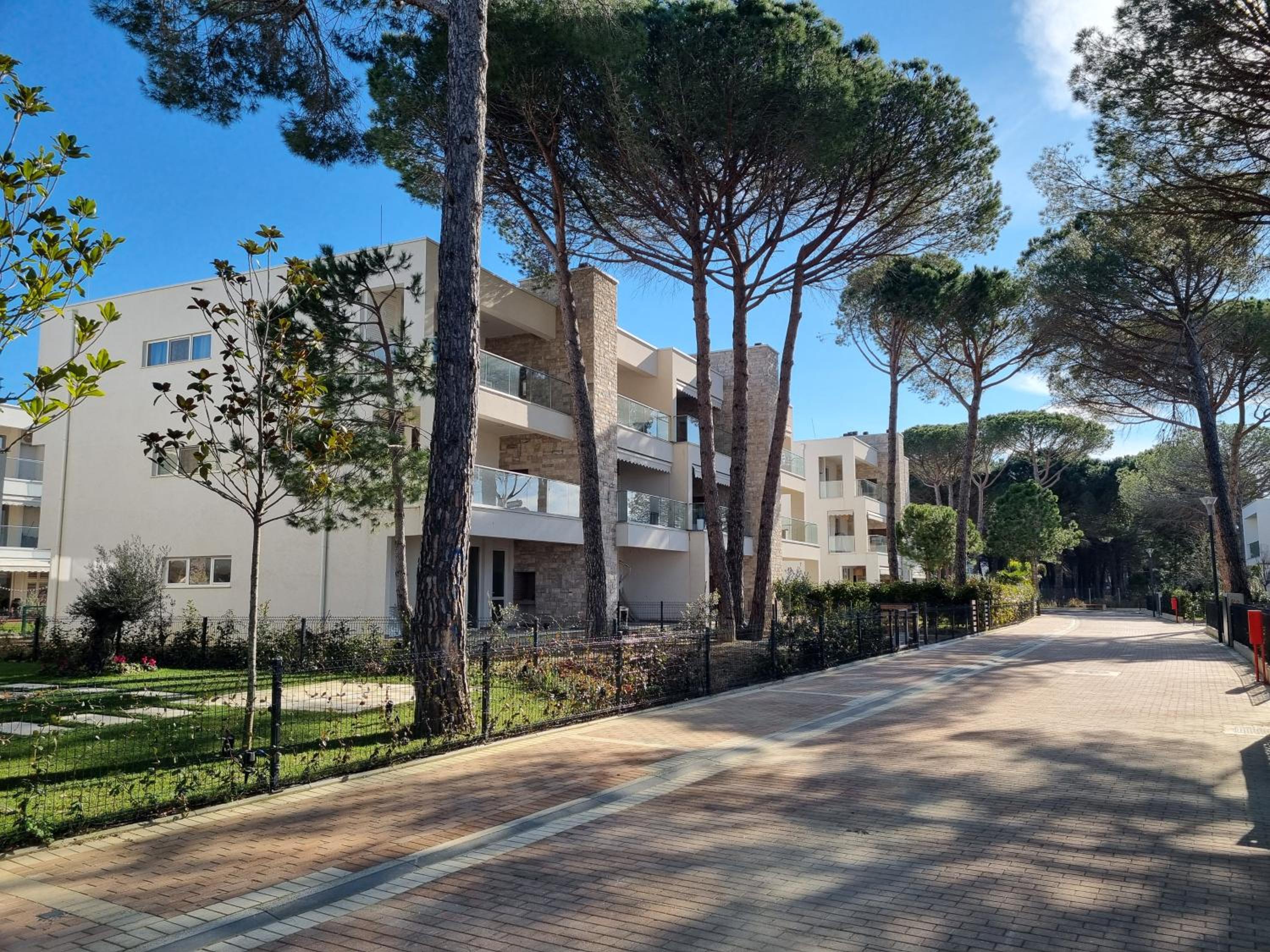 San Pietro Garden Apartment - 299