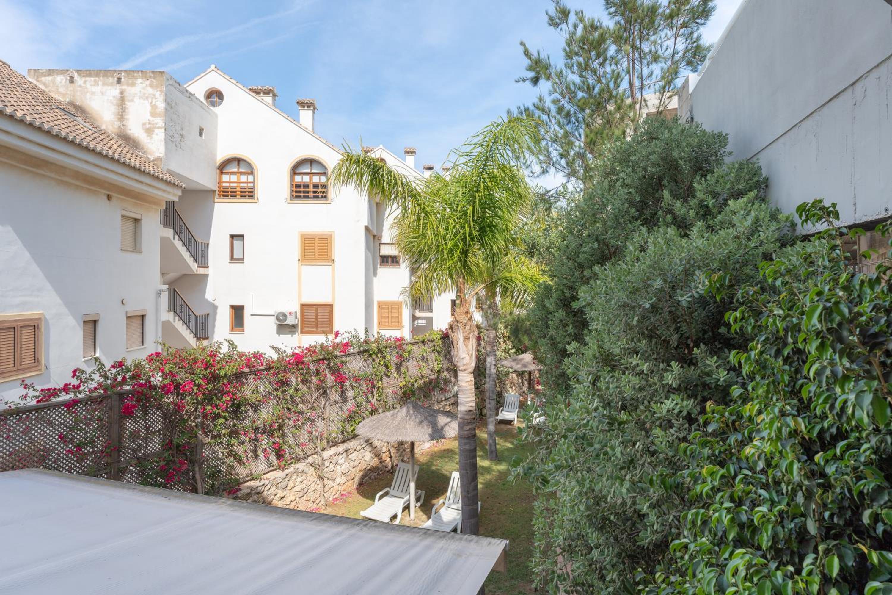Chalet Villa Turistica Faro Cullera