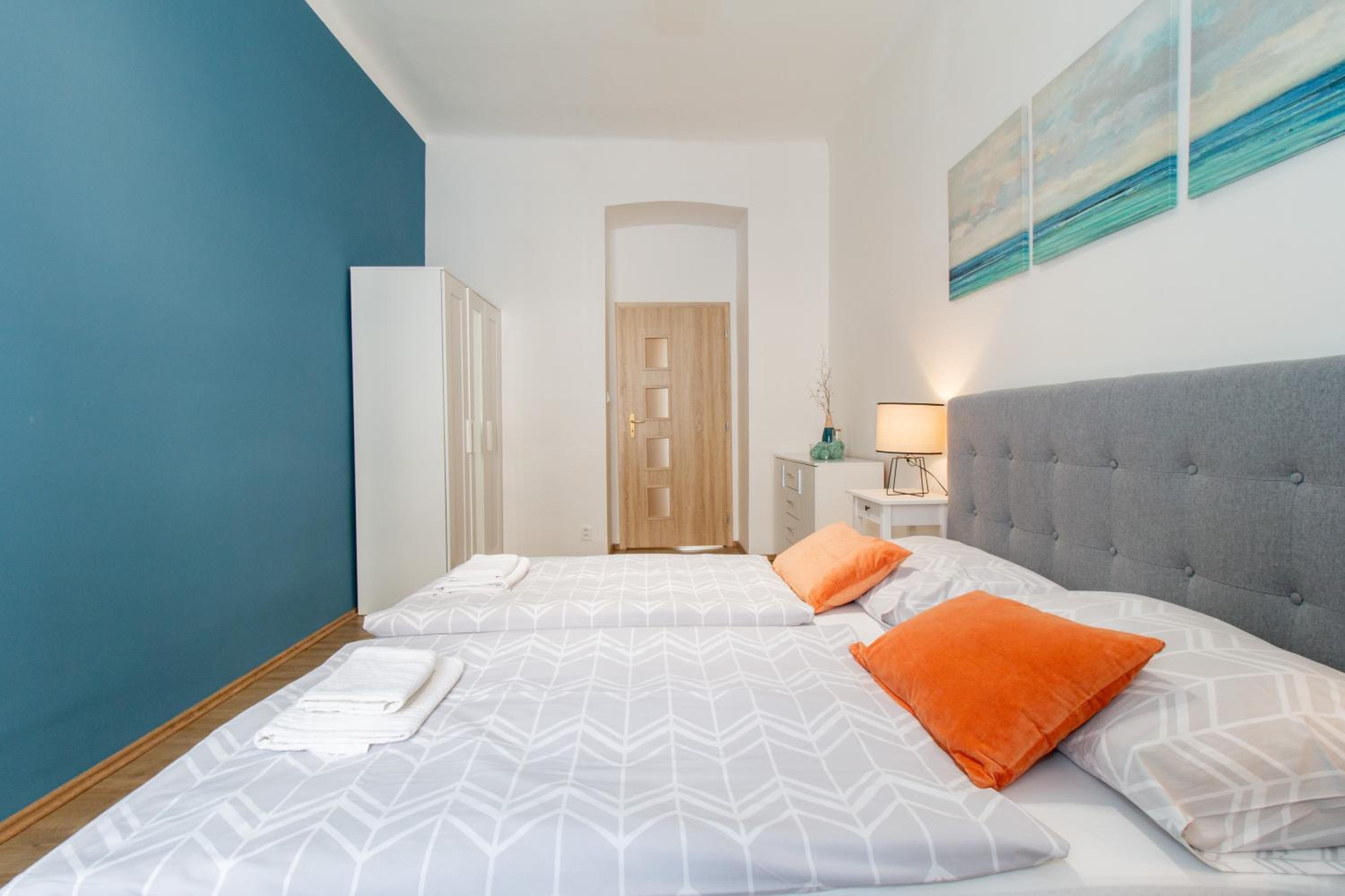 Stay Inn Apartments Naplavka