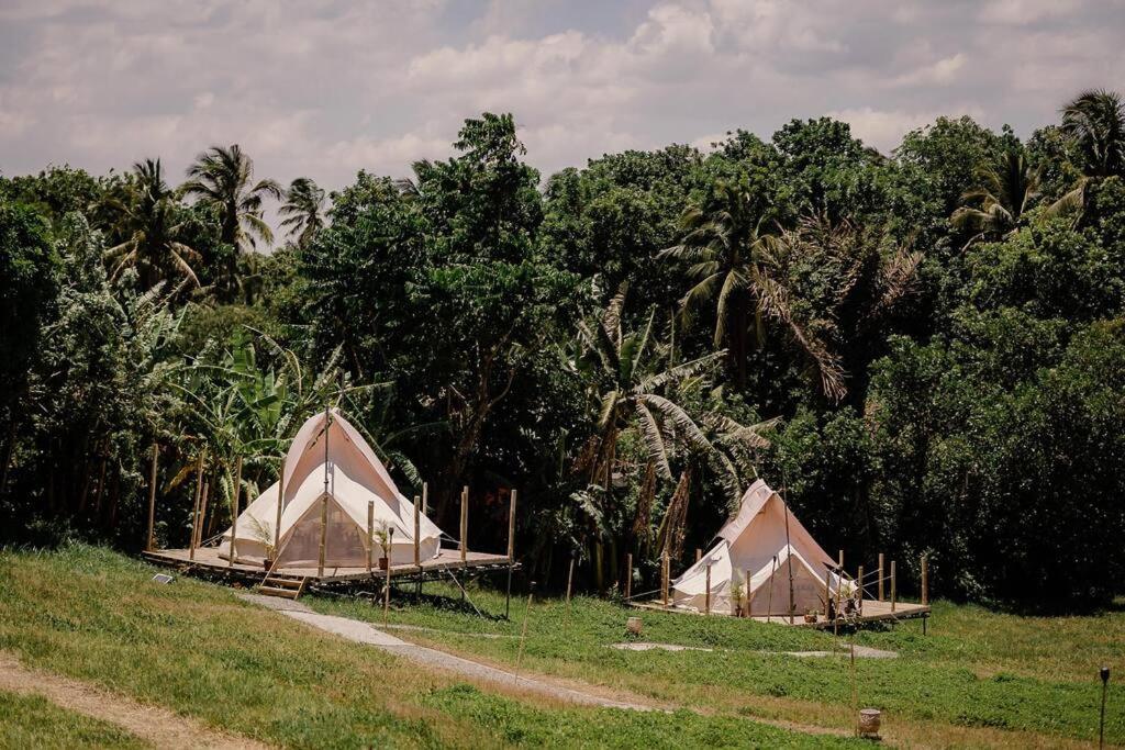 Nami Carolina, Your Weekend Home near Tagaytay