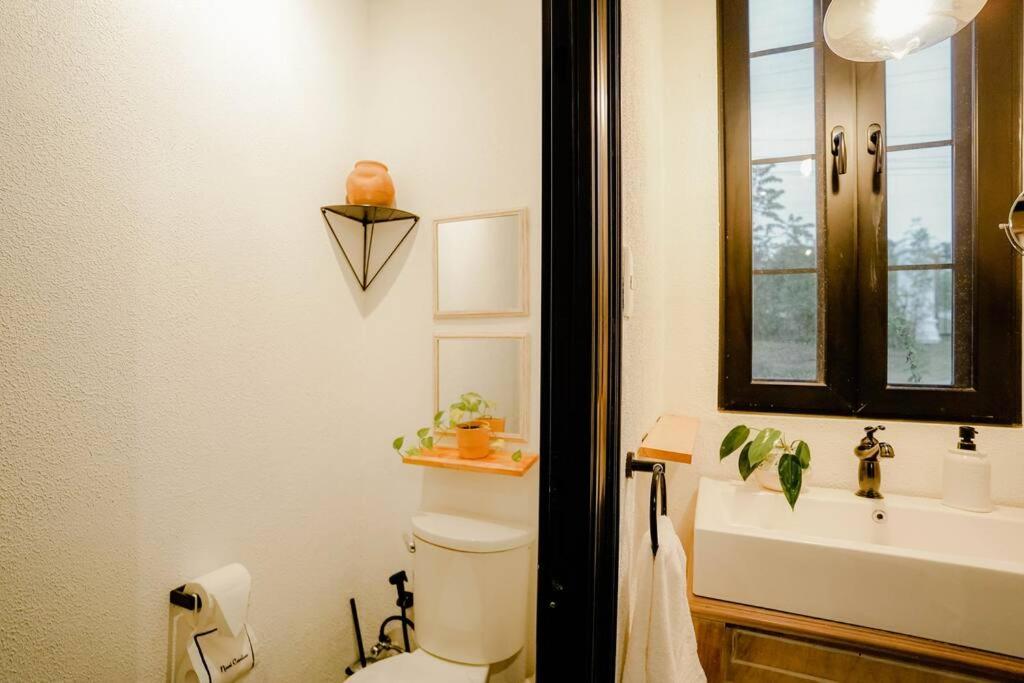 Nami Carolina, Your Weekend Home near Tagaytay