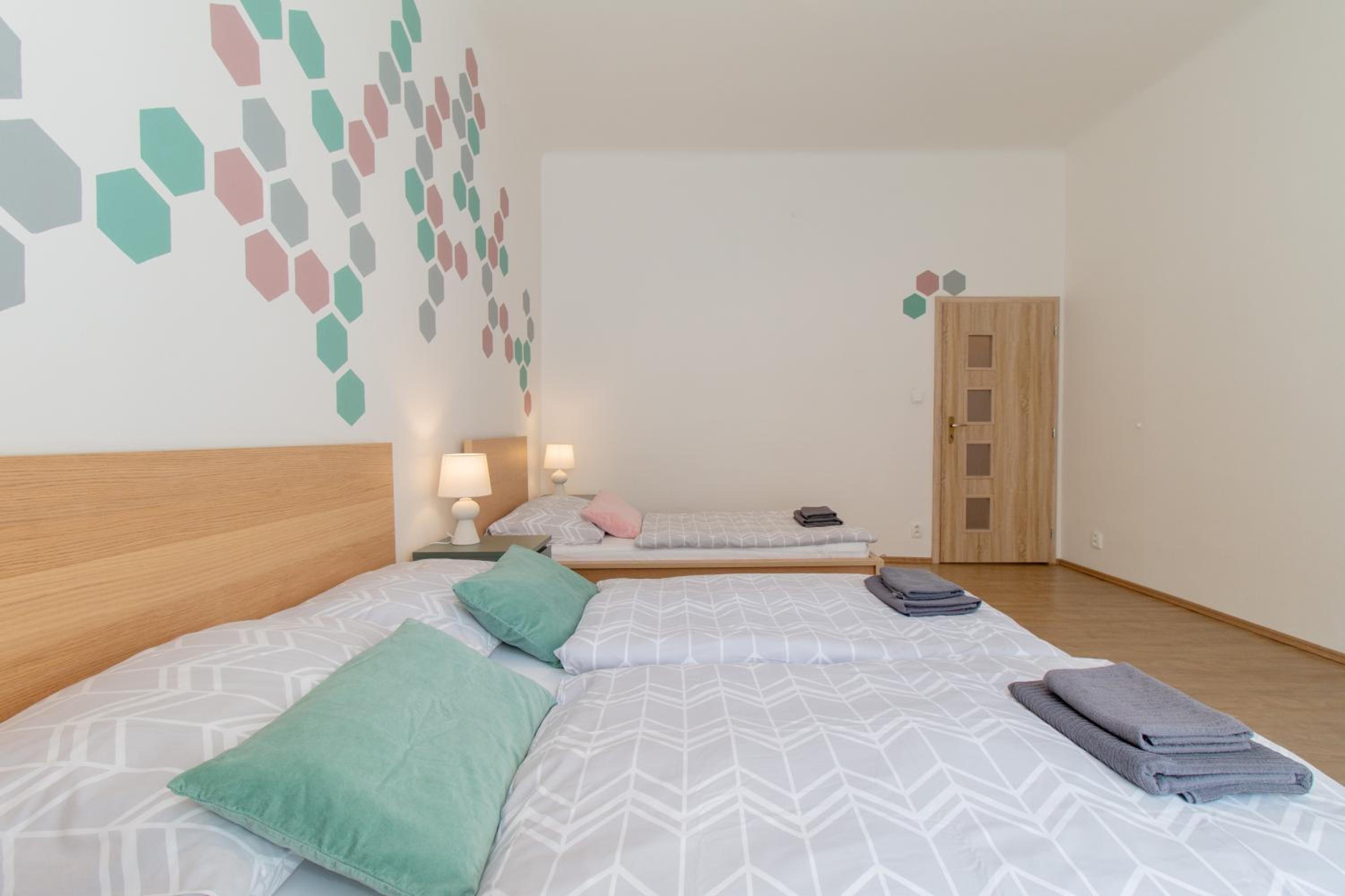 Stay Inn Apartments Naplavka