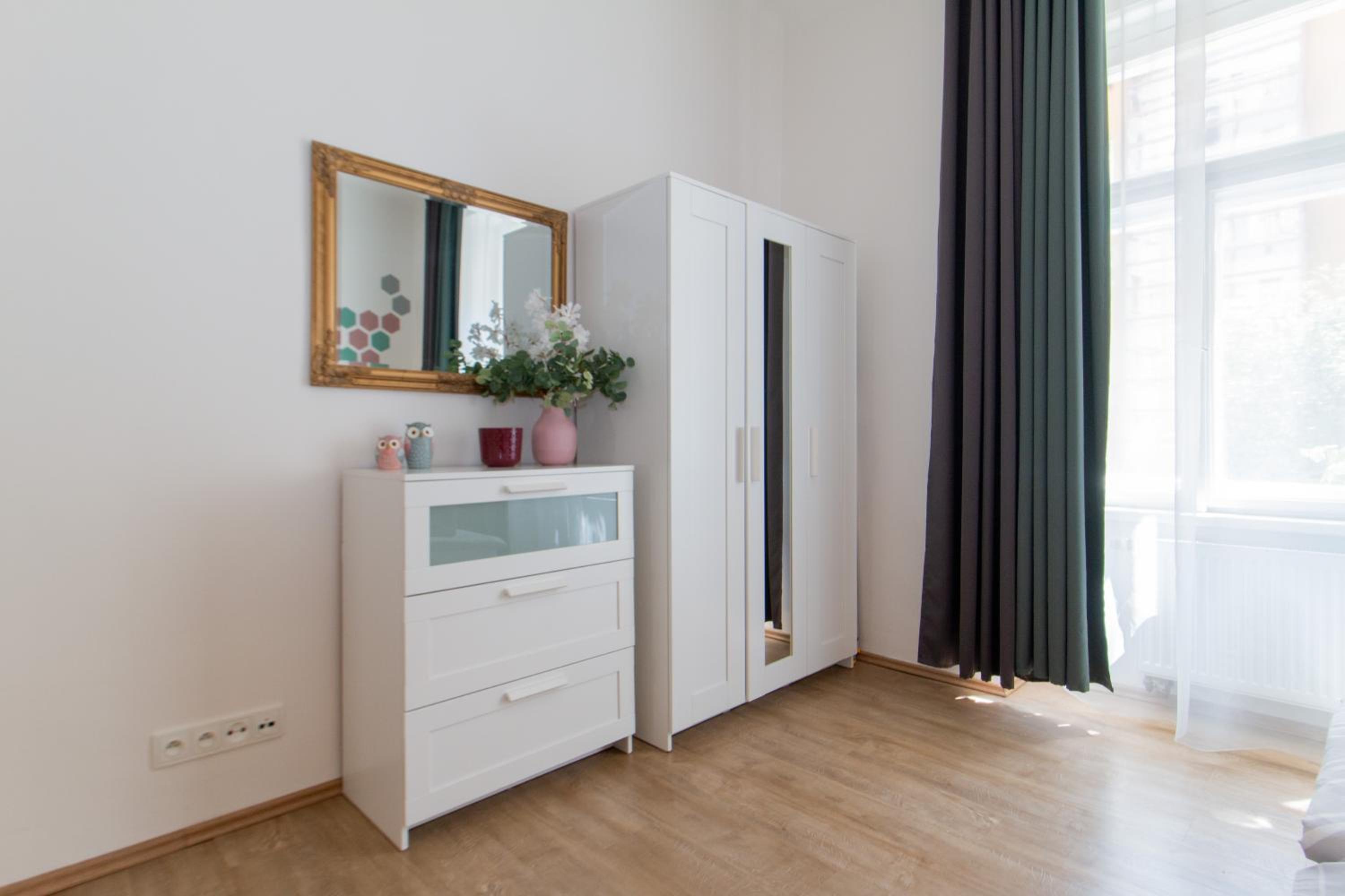 Stay Inn Apartments Naplavka