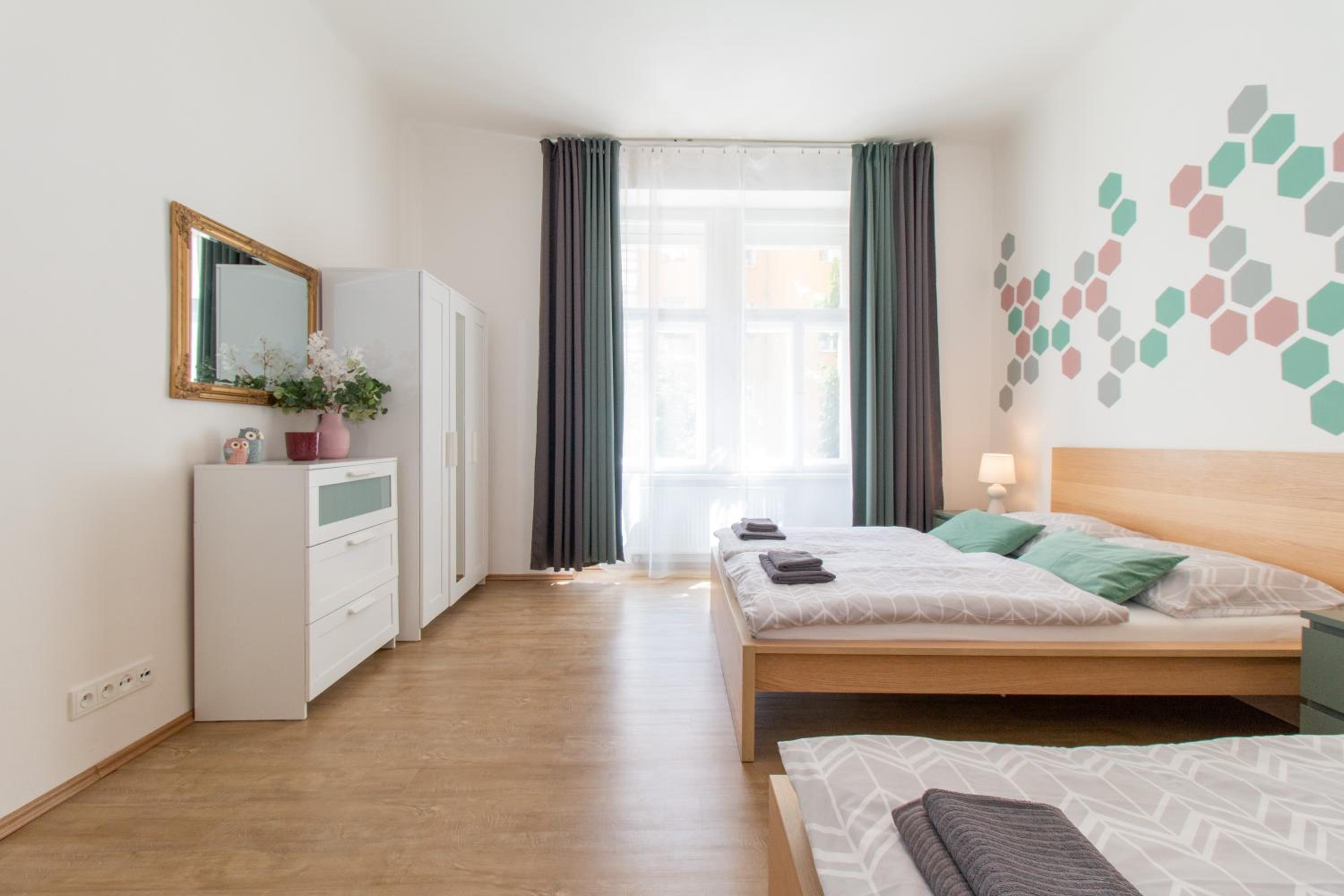 Stay Inn Apartments Naplavka