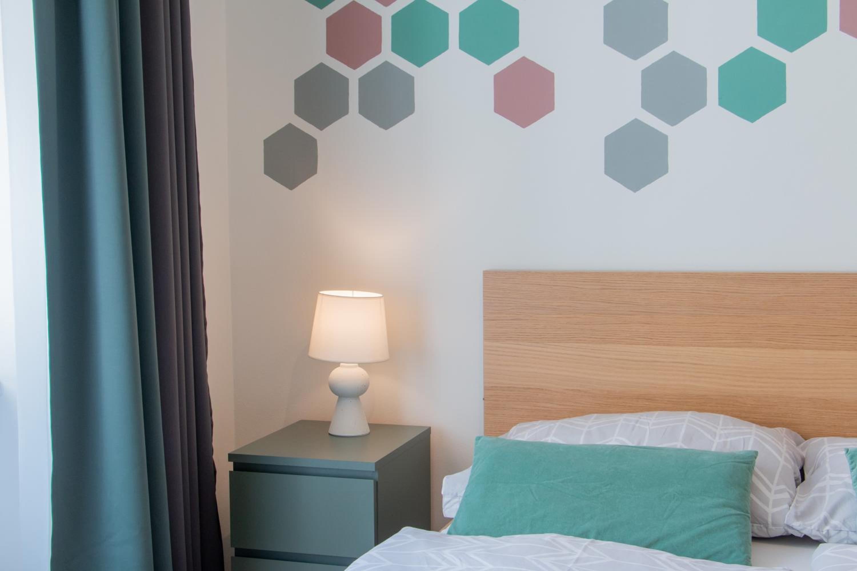 Stay Inn Apartments Naplavka