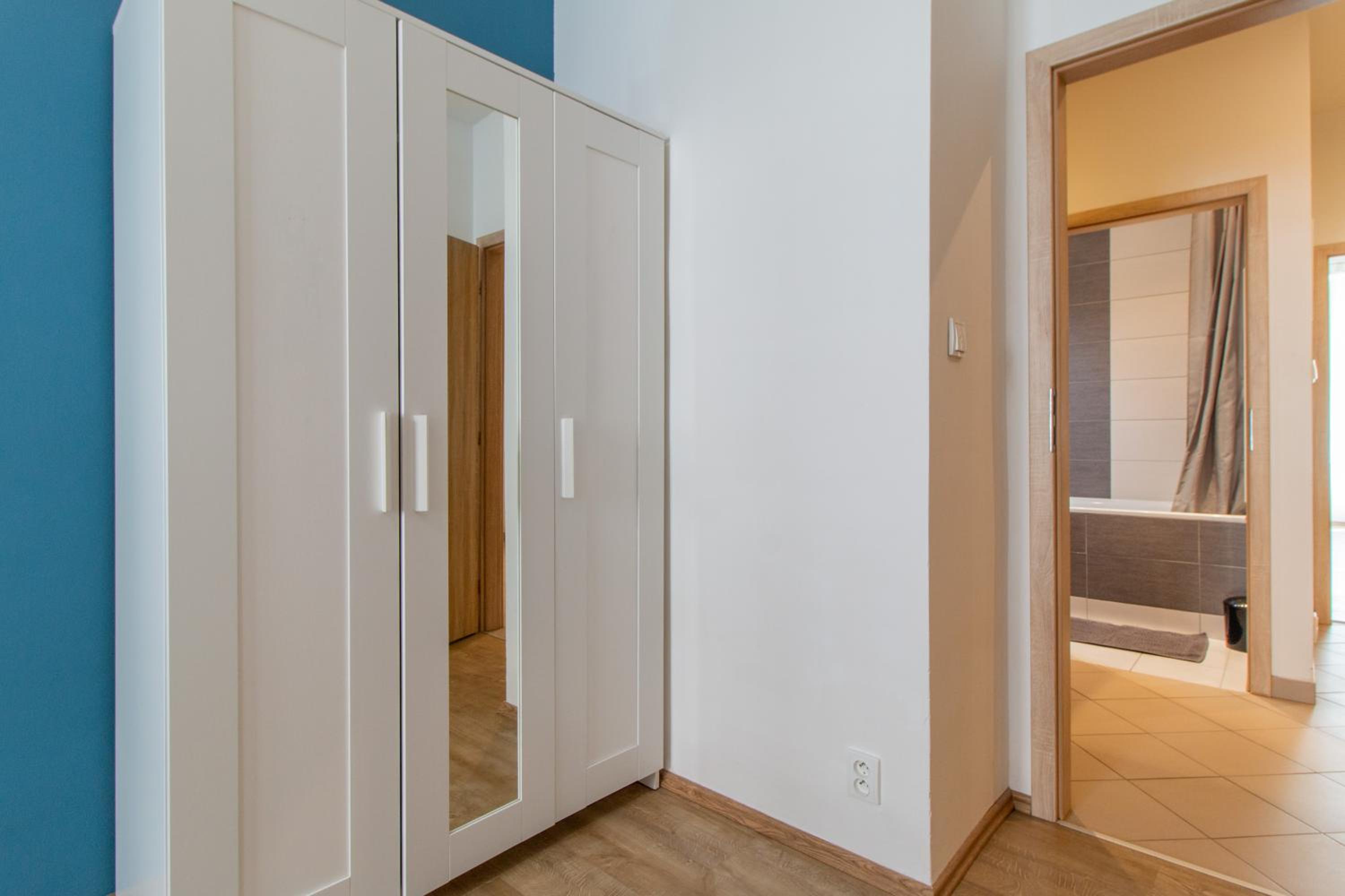 Stay Inn Apartments Naplavka