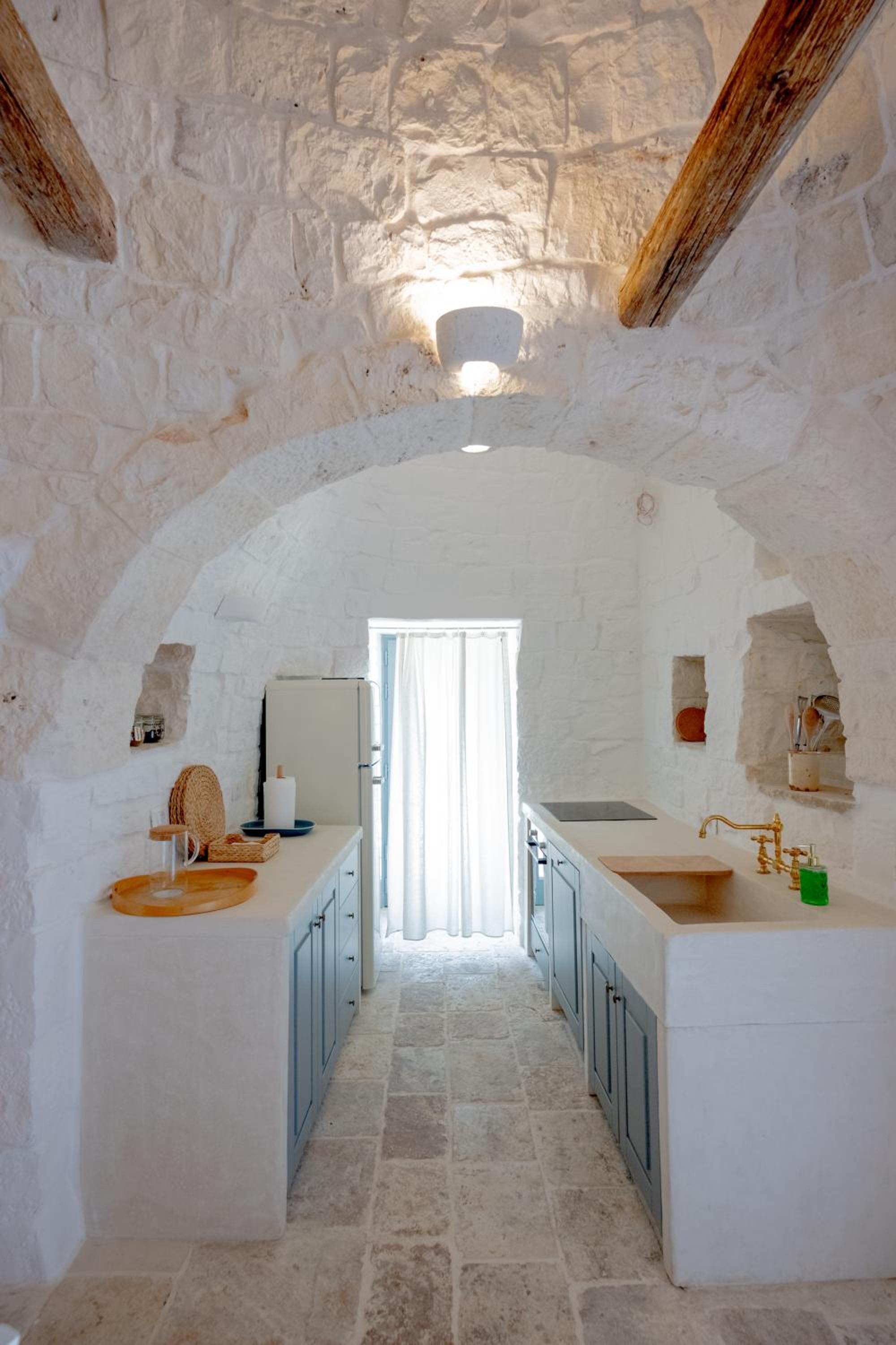 Luxury Trulli di Giulia, exclusive villa with private pool in Valle d'Itria, Puglia