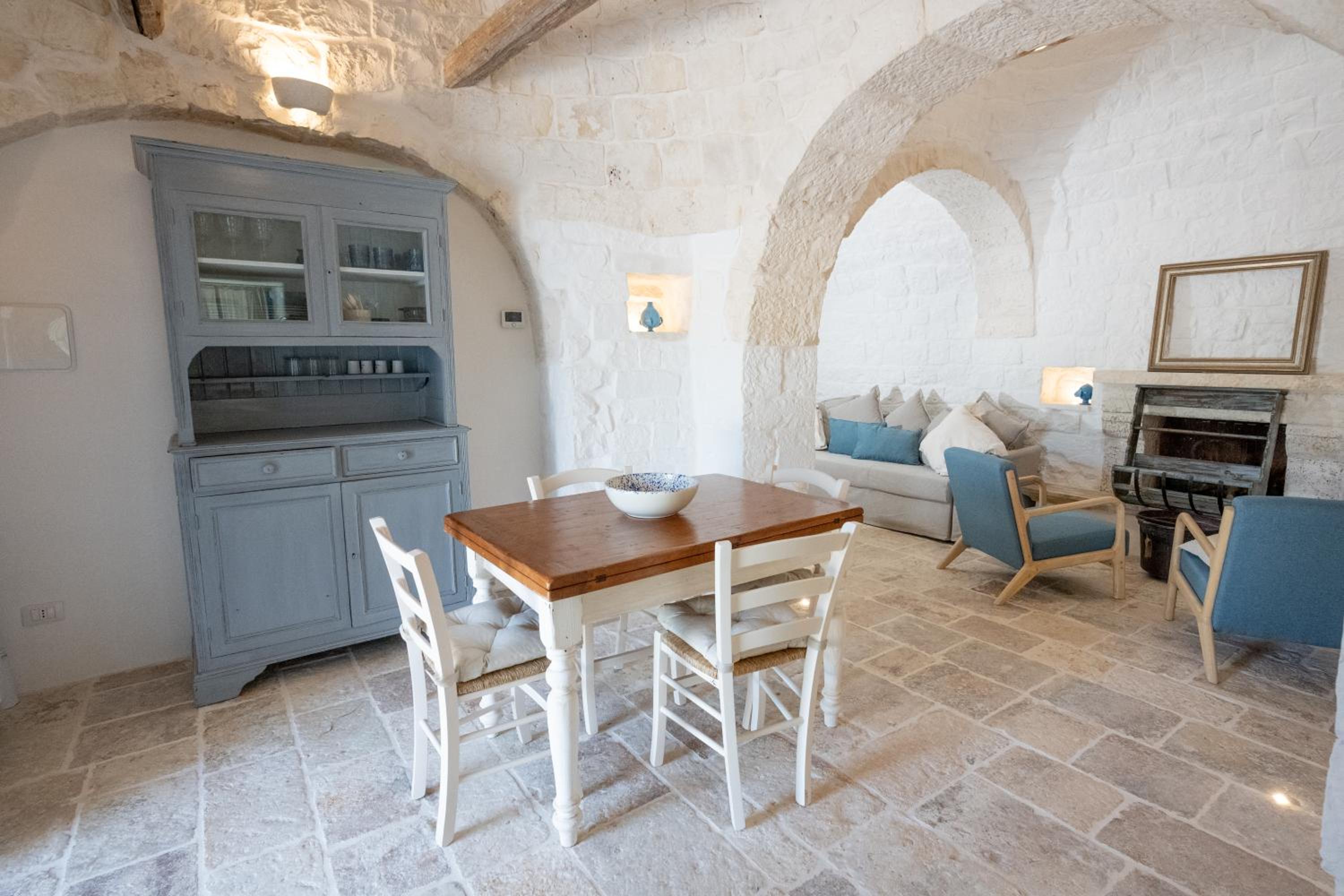 Luxury Trulli di Giulia, exclusive villa with private pool in Valle d'Itria, Puglia