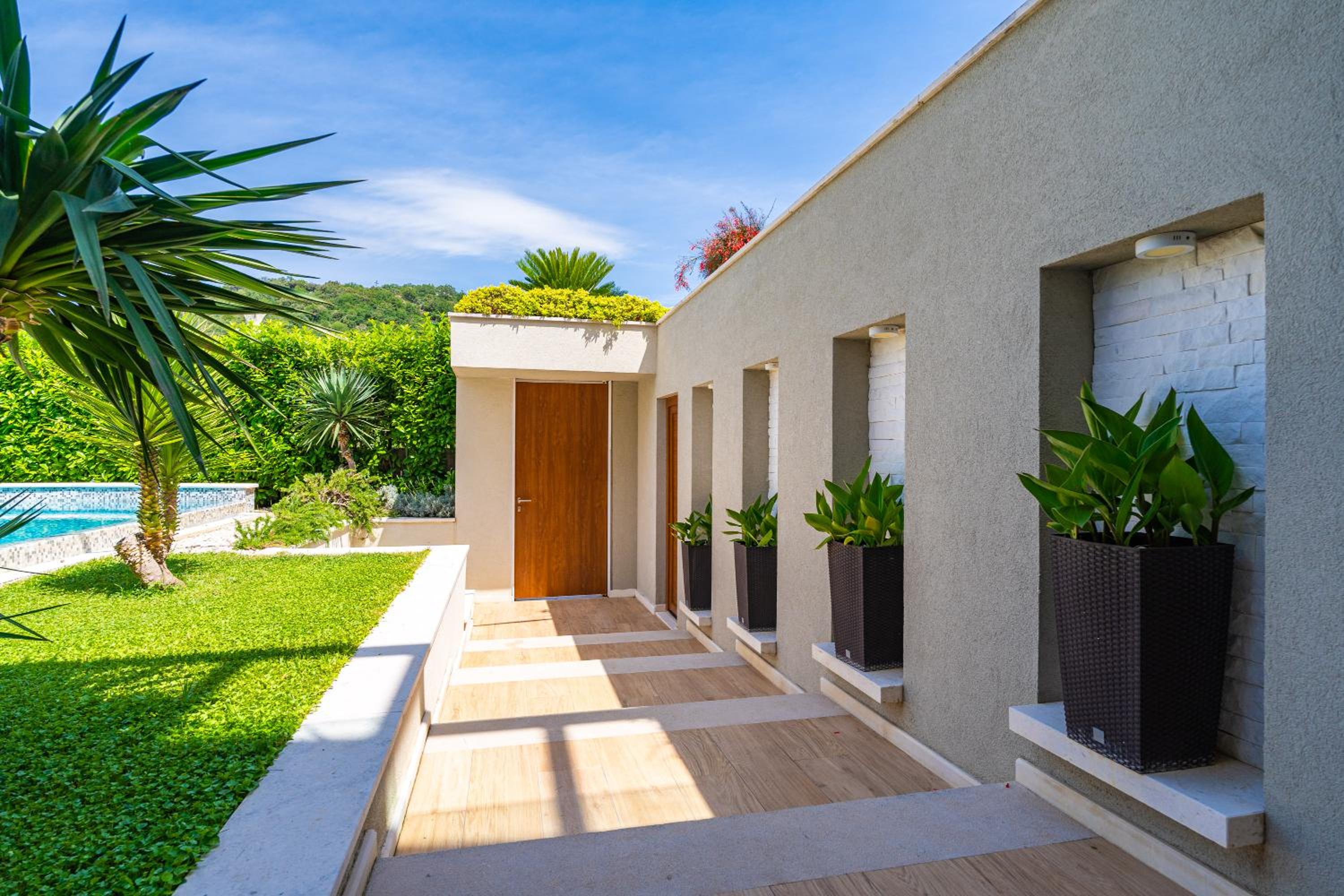 Villa Dolores Apartments