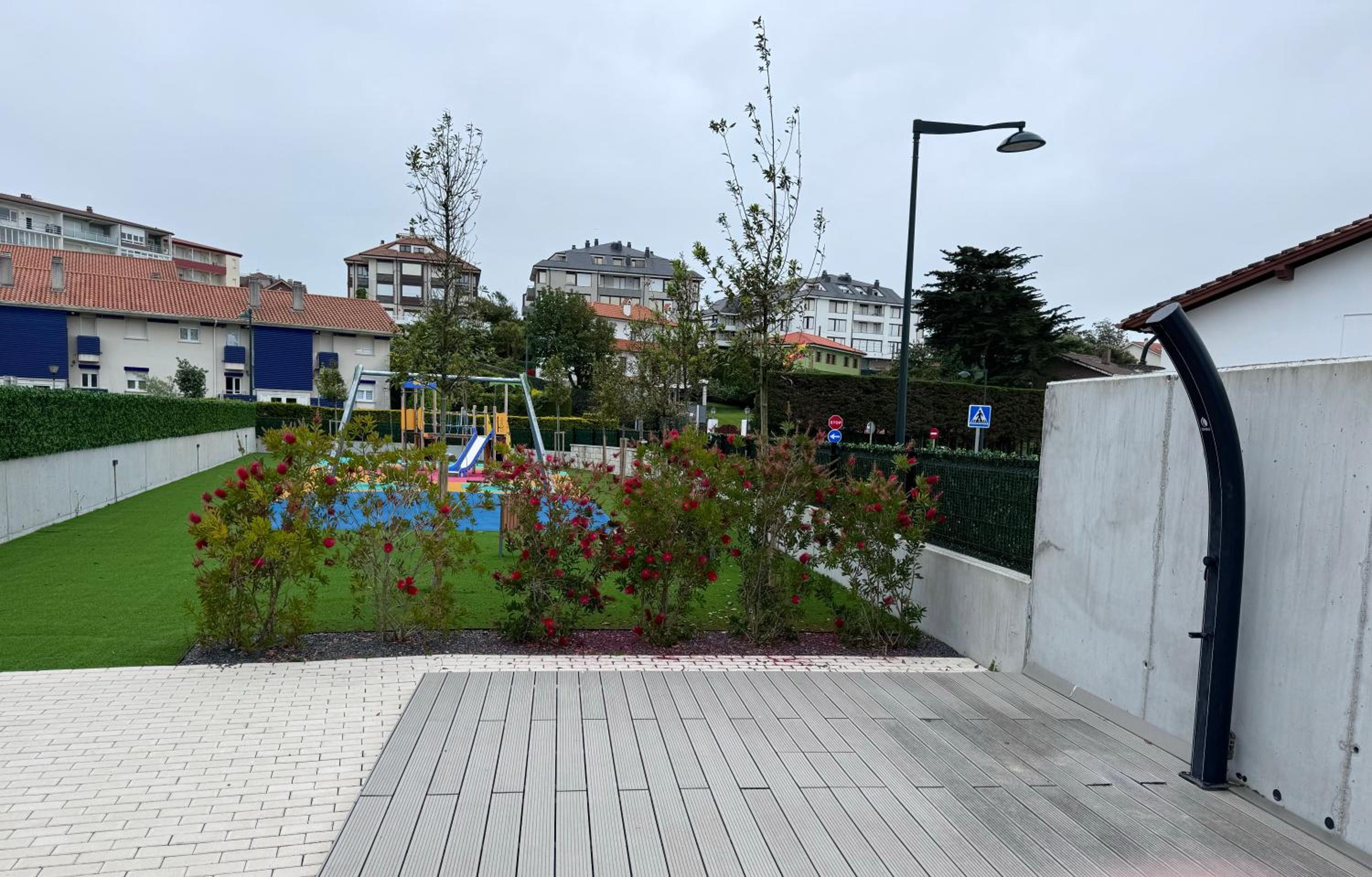 Apartamento con jardin Long Beach Loredo