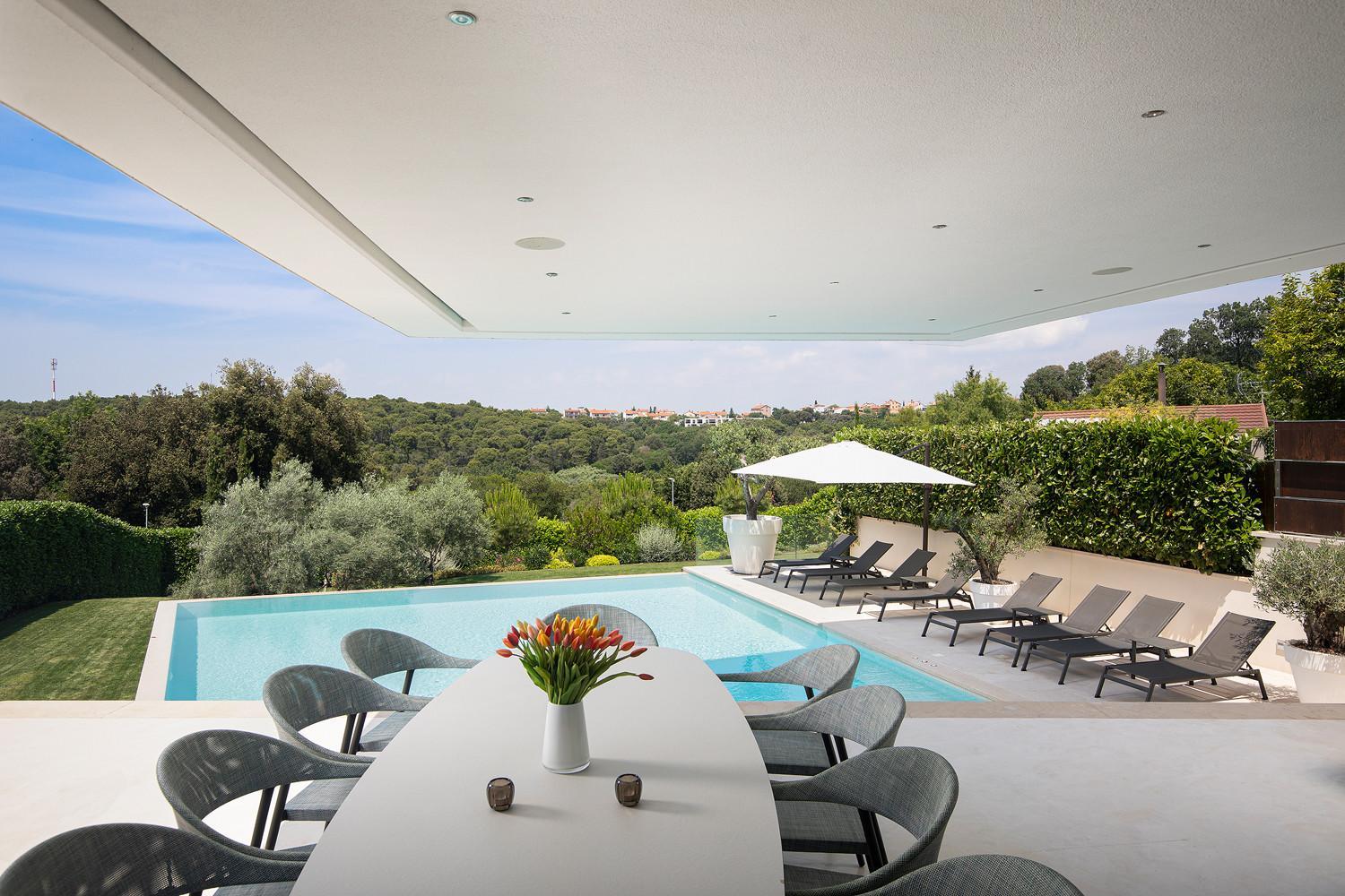 Villa Lucy Banjole for 12 people near Medulin with heated indoor pool & spa just 400 meters from the beach view 2