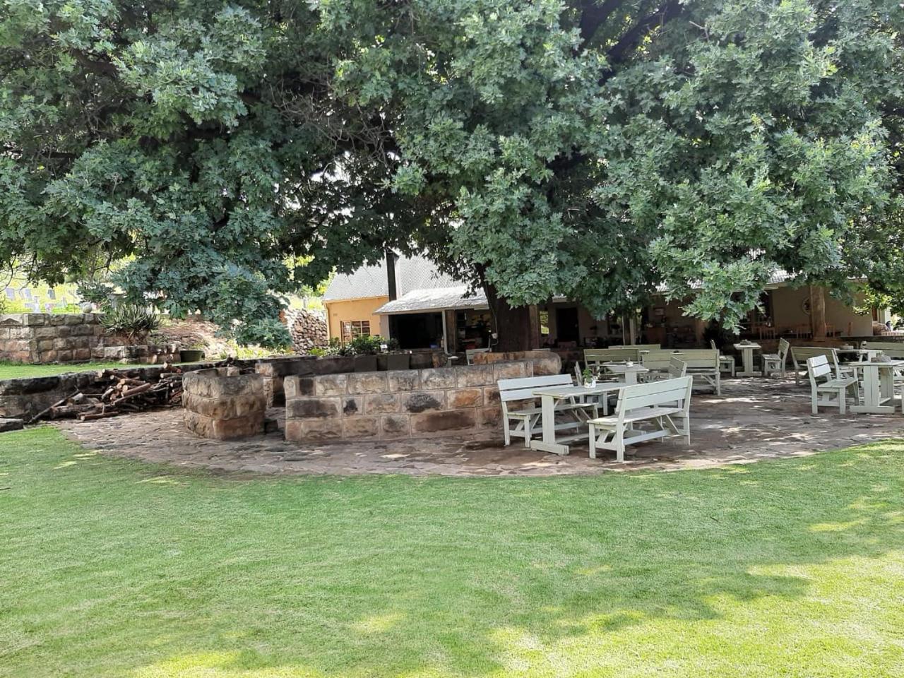 Imla Guest Farm - Waterfall