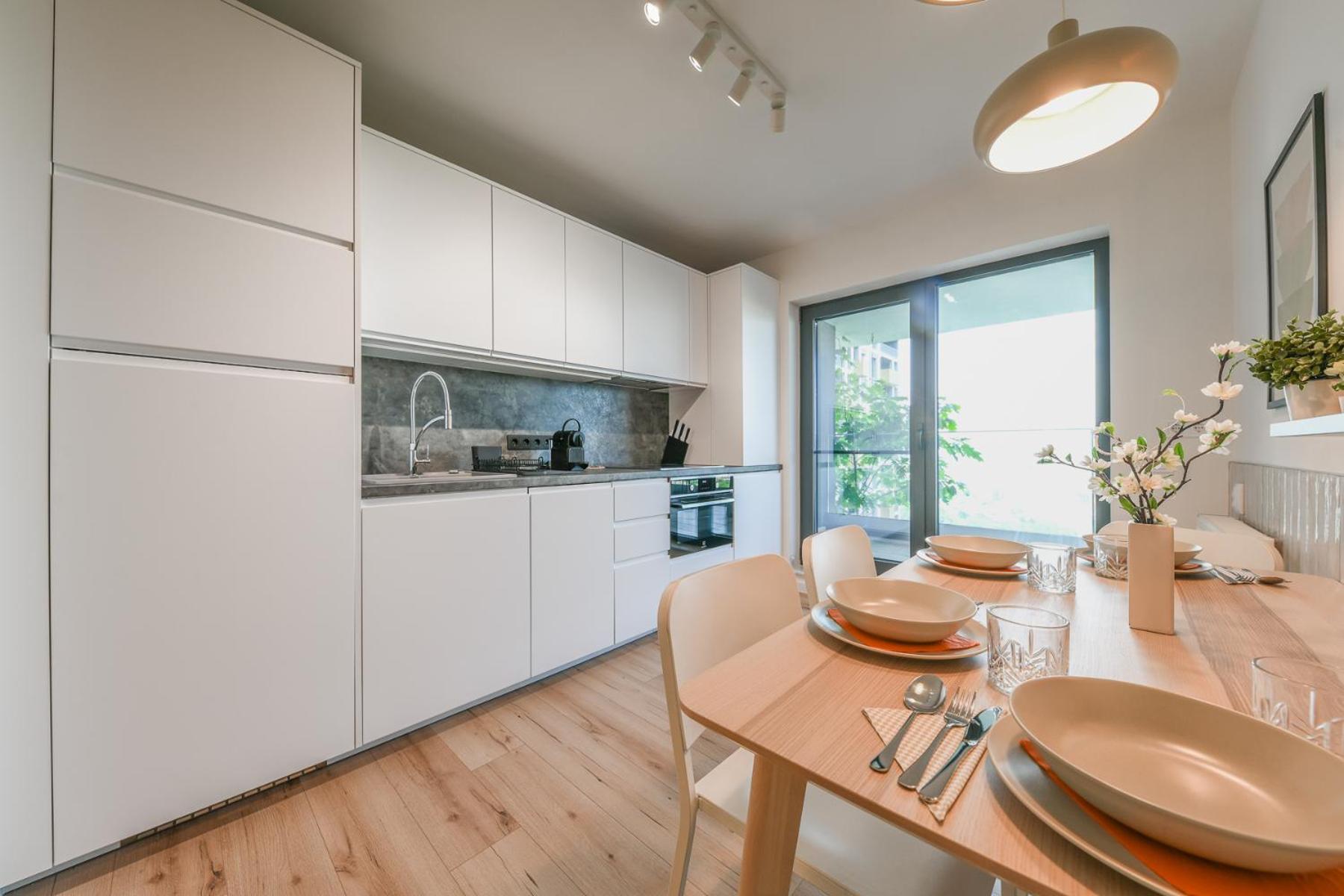 Panoramic Sunset View Apartment
