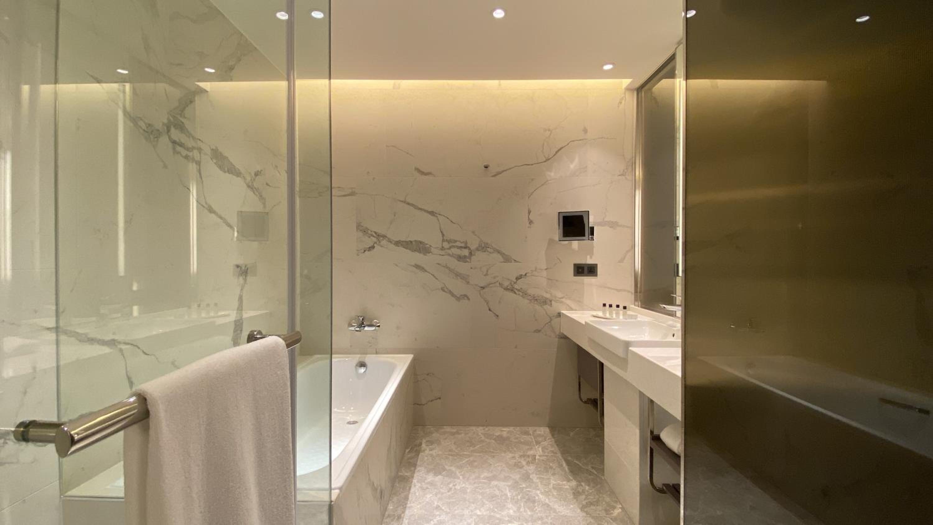 Taoyuan Vacations - Monarch Plaza Hotel - Property Image 5