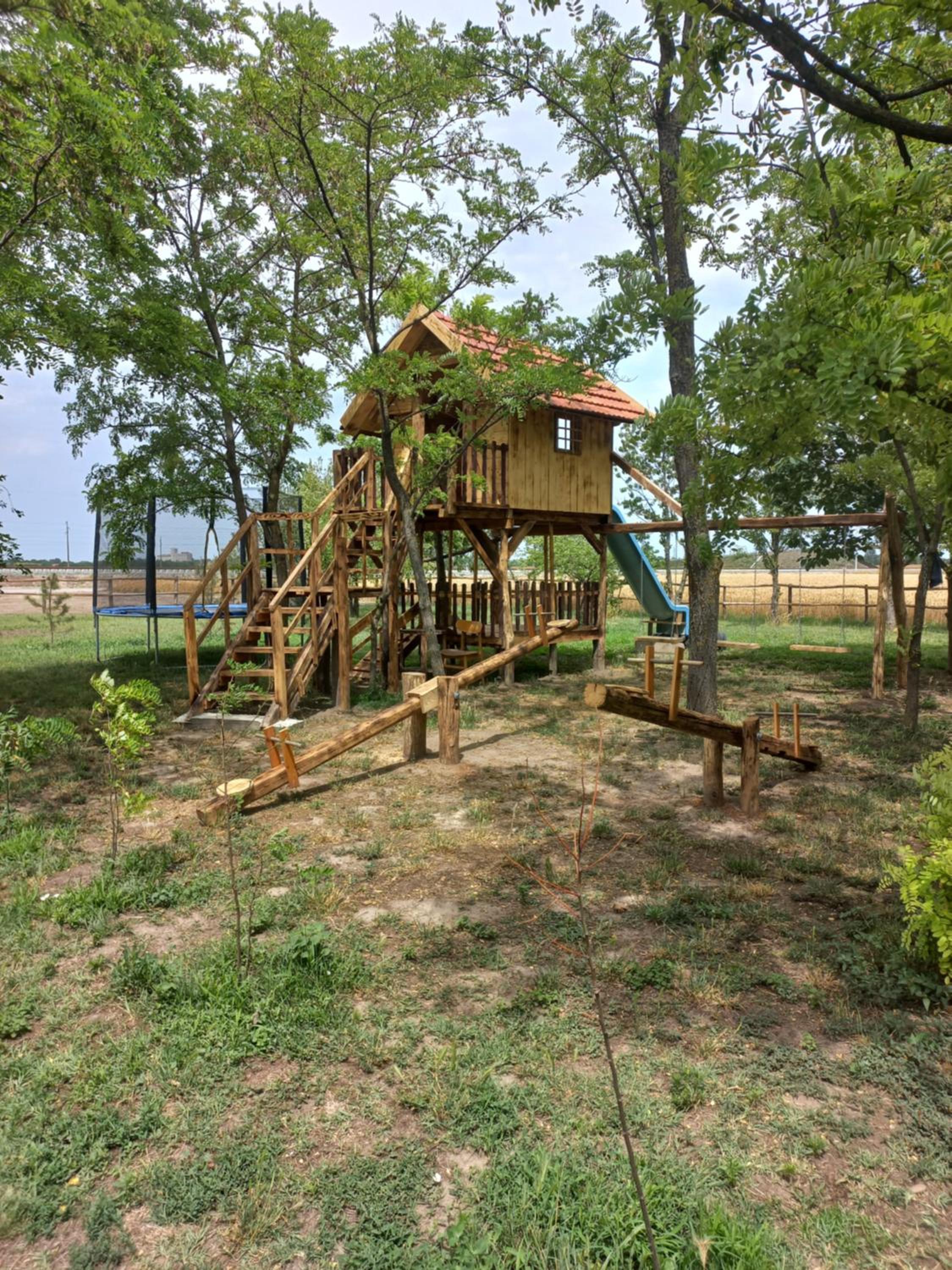 Photo 29