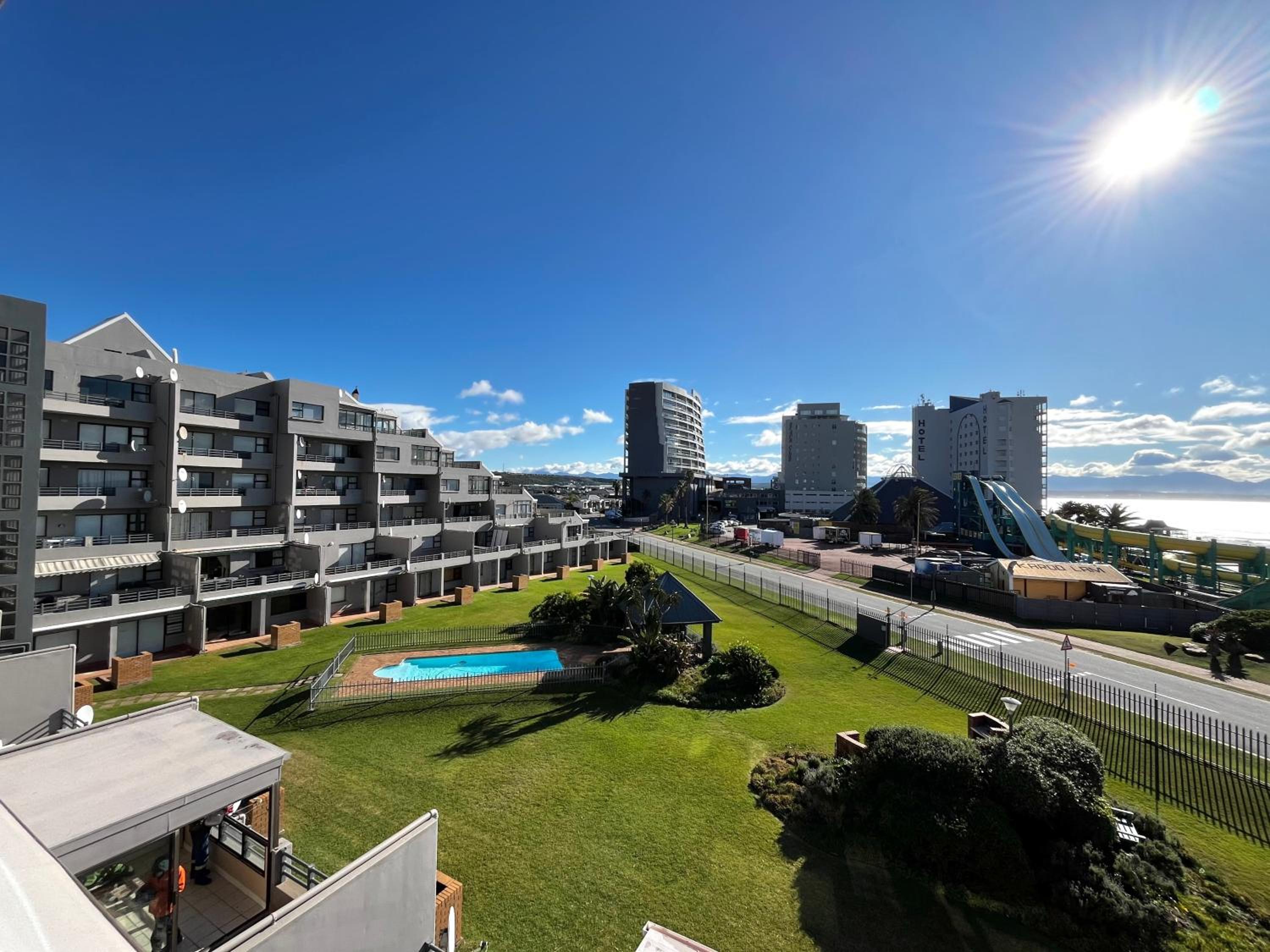 Coastal Hospitality - De Valle 43 view 5