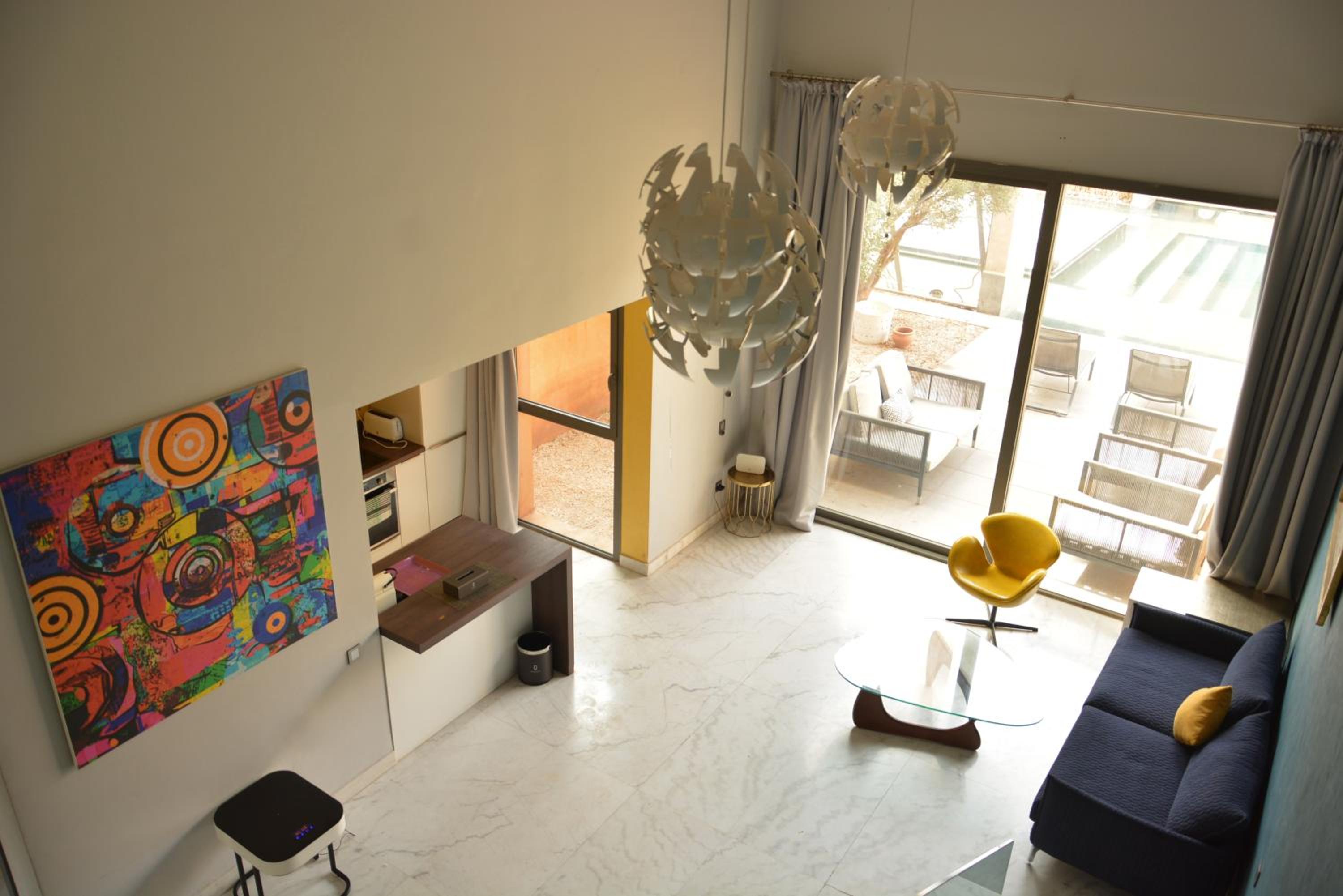 lounge