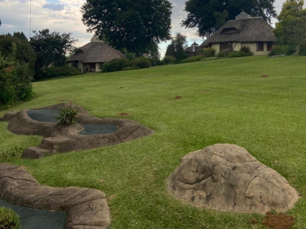 Champagne Lane Resort