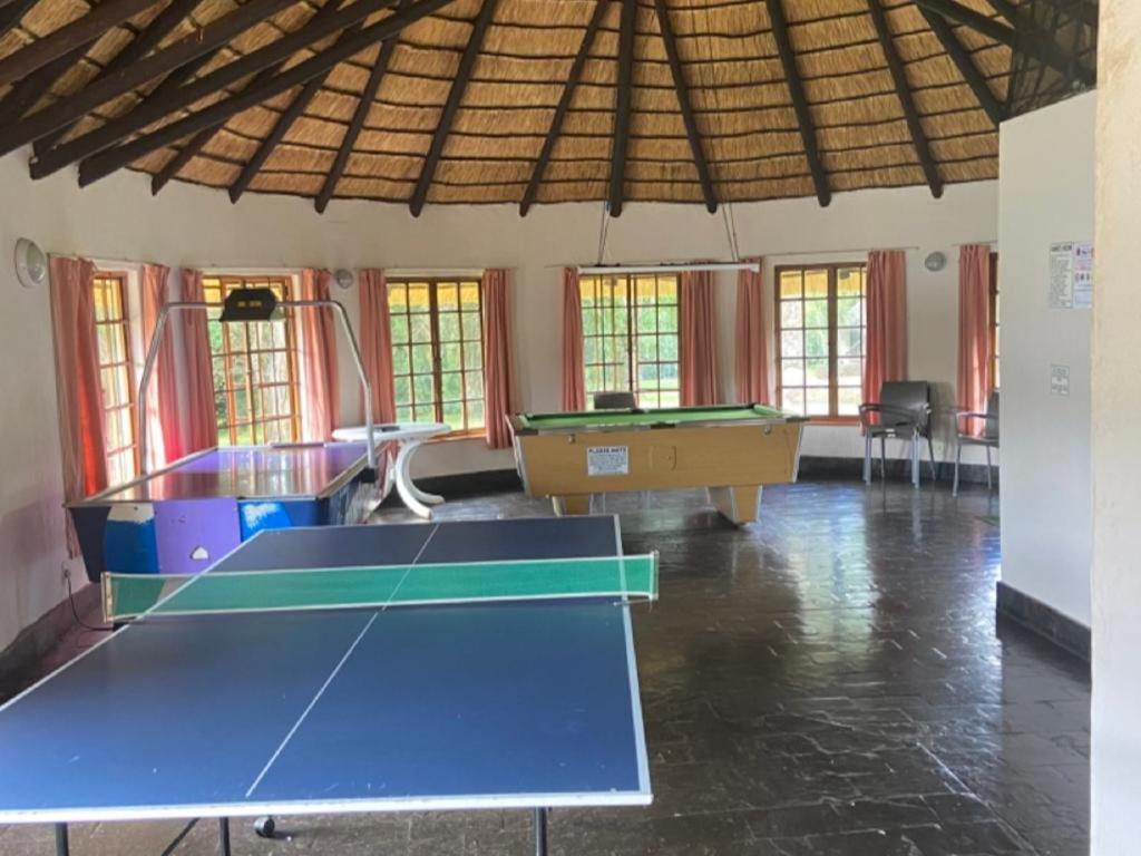 Champagne Lane Resort