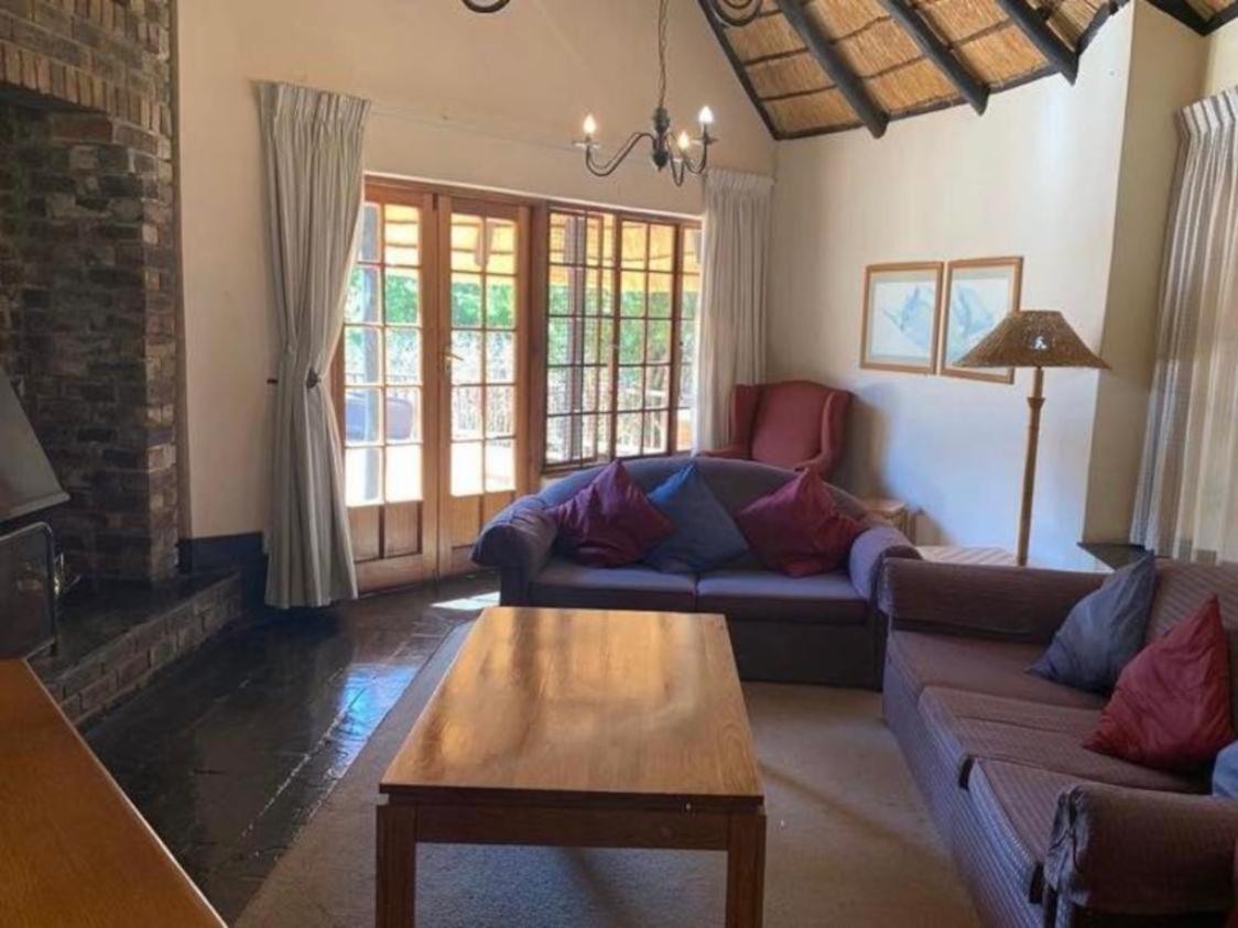 Champagne Lane Resort