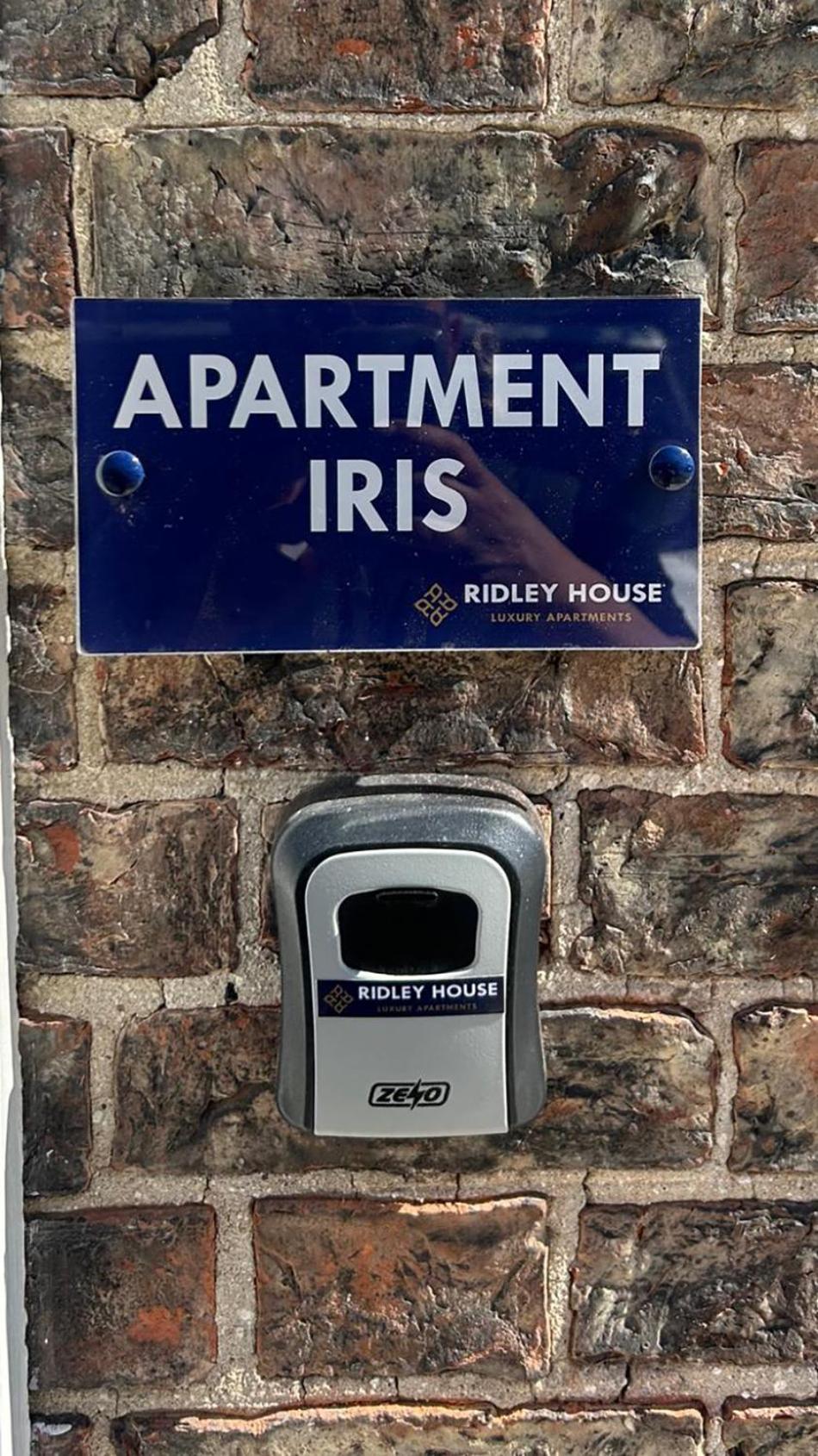 Ridley House Apartments view 2