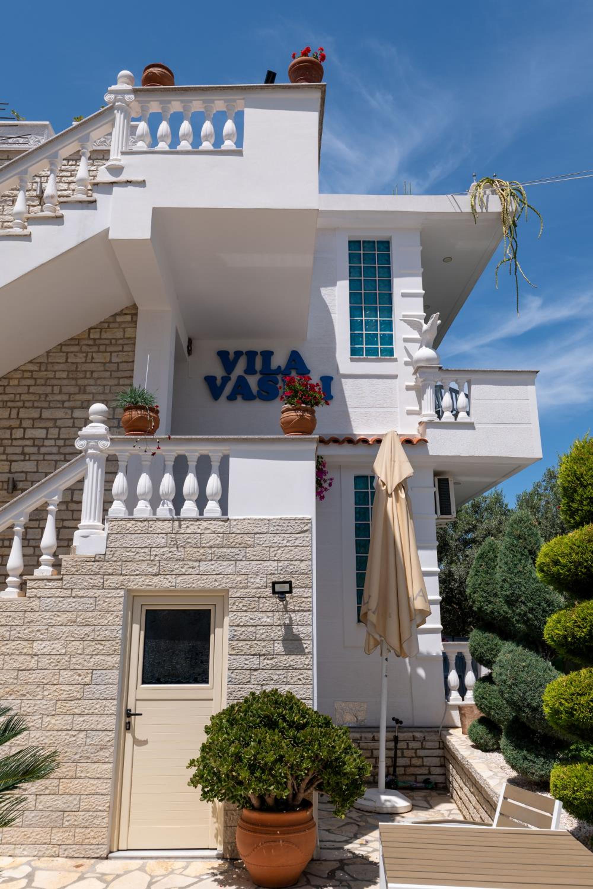 Vila Vasili