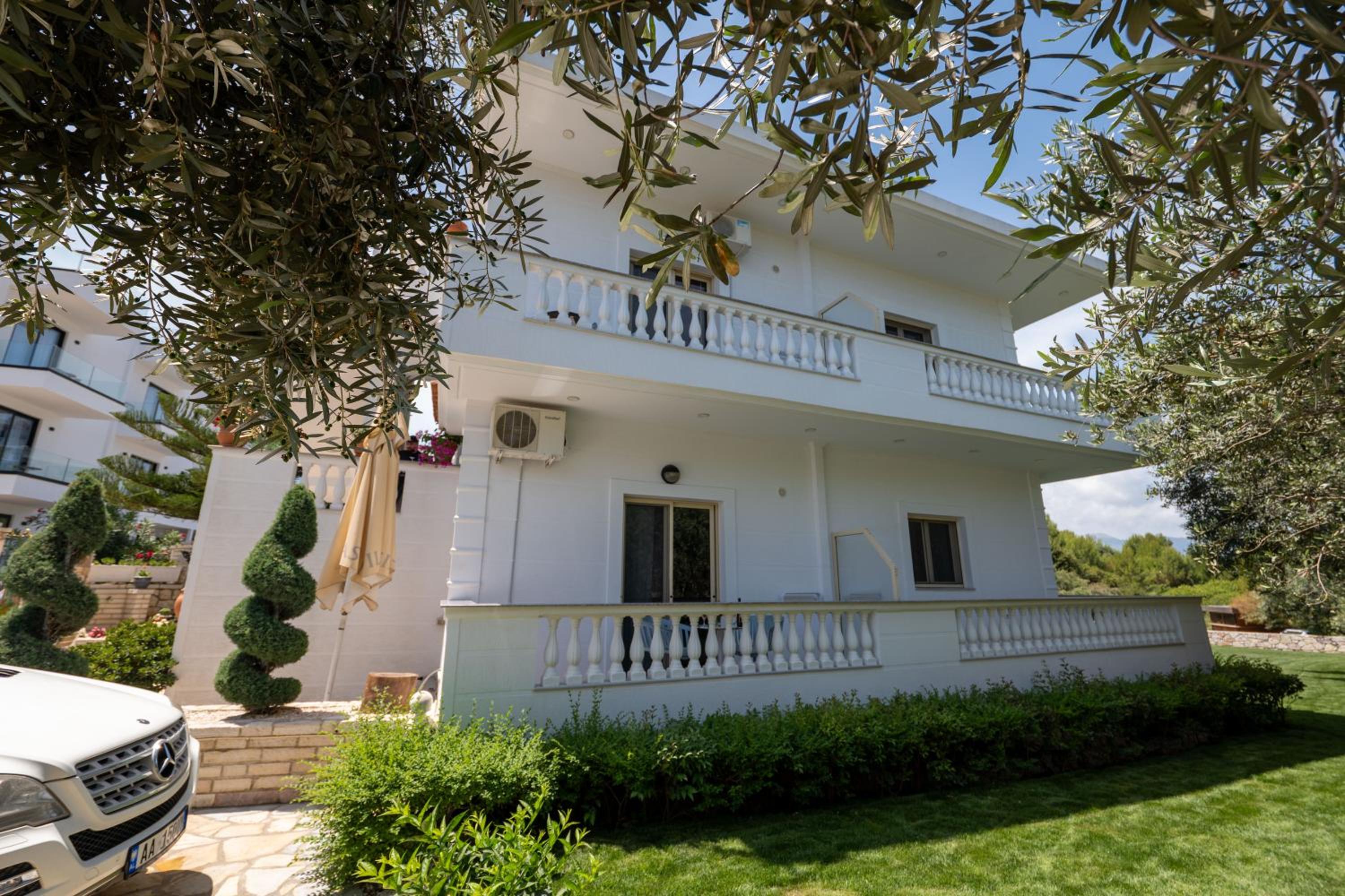 Vila Vasili
