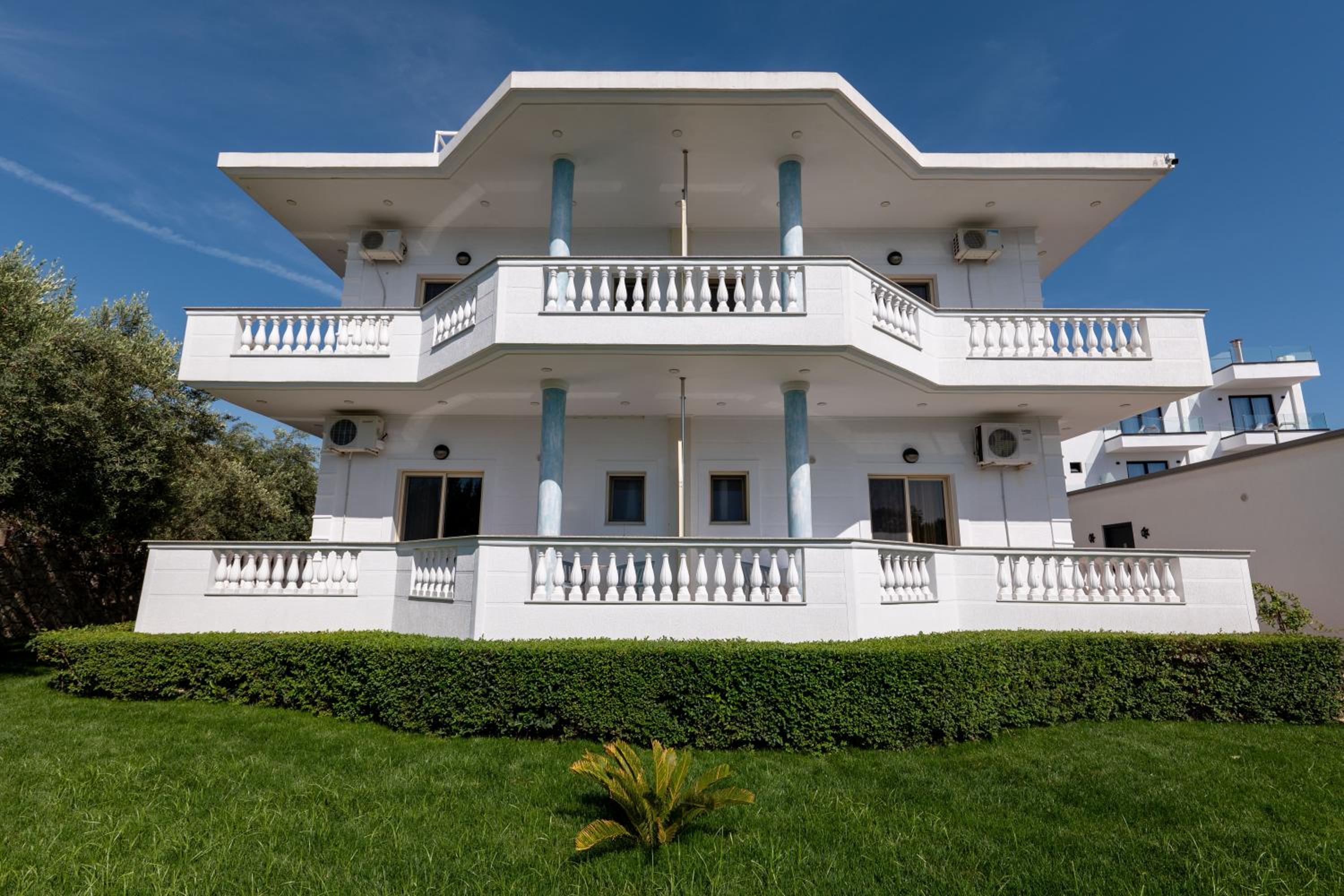 Vila Vasili