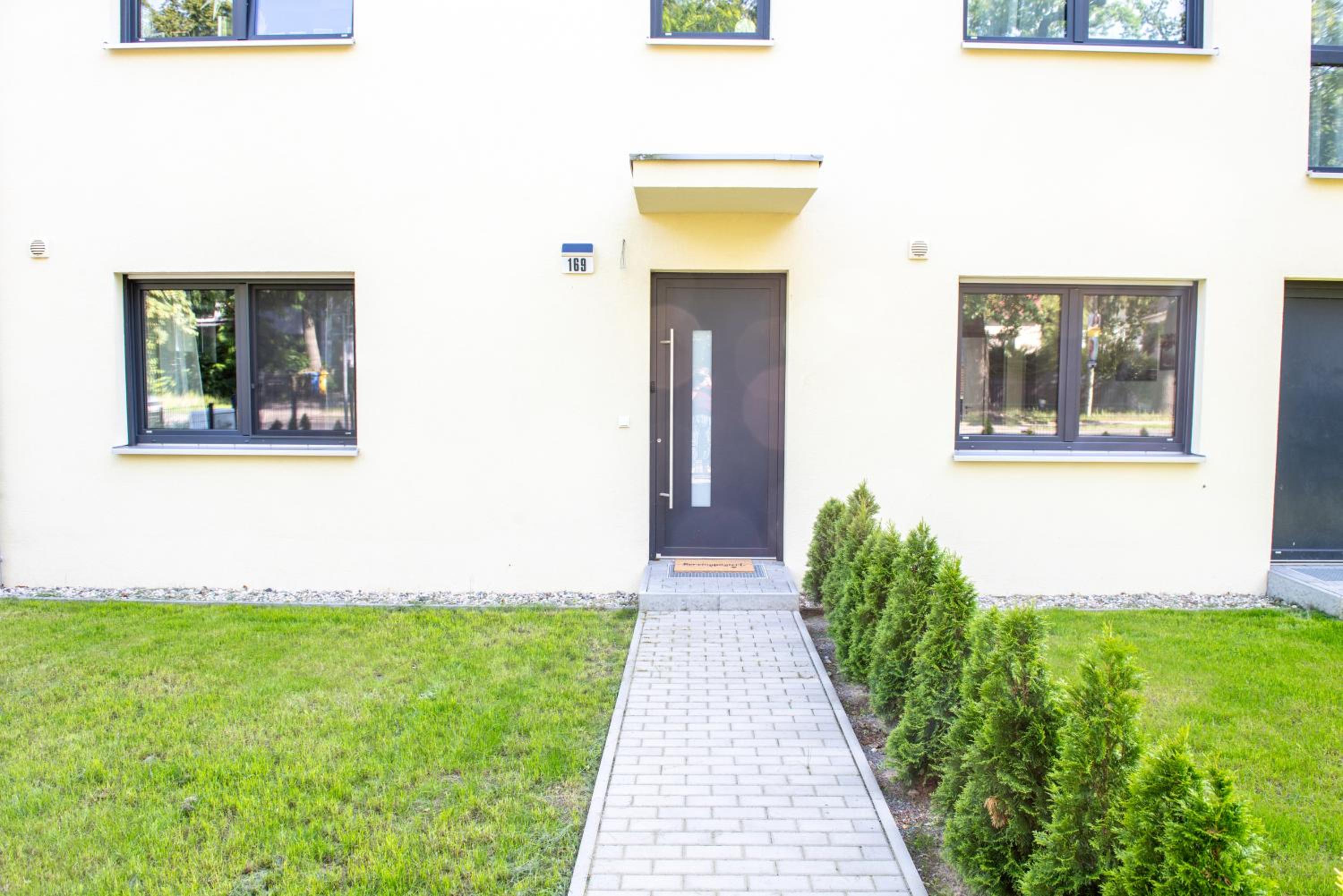 Potsdams Traumwohnung mit 6 Schlafmöglichkeiten und Terrasse