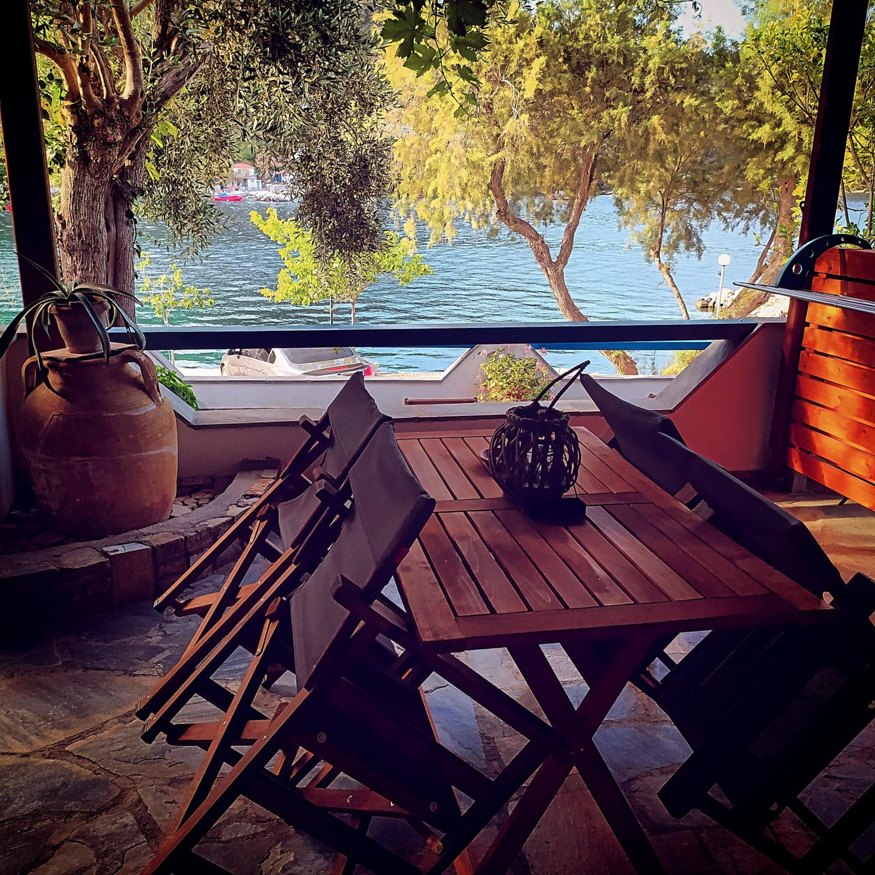 Amfithea Seaview apartment