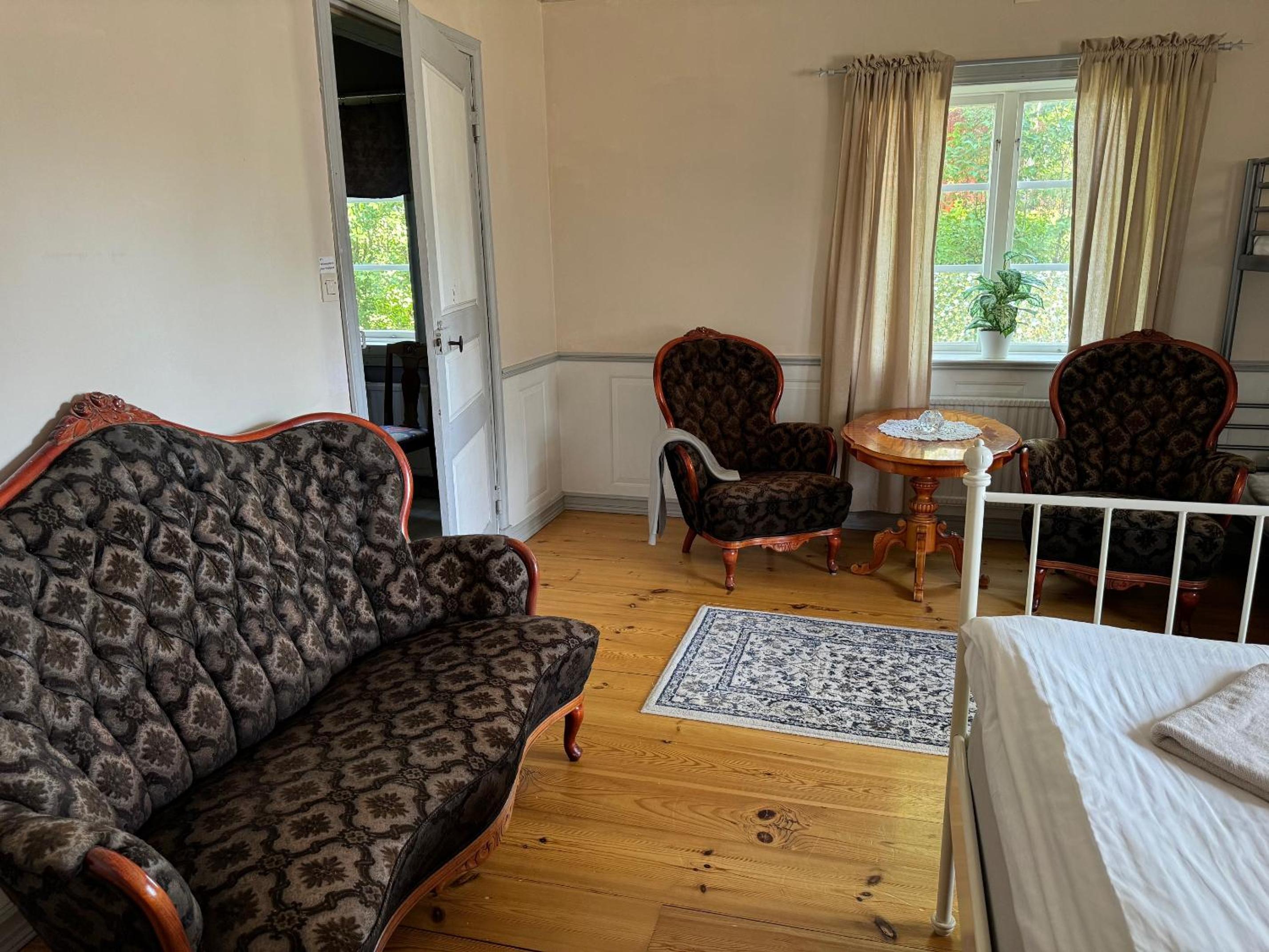 Hallagårdens B&B view 5