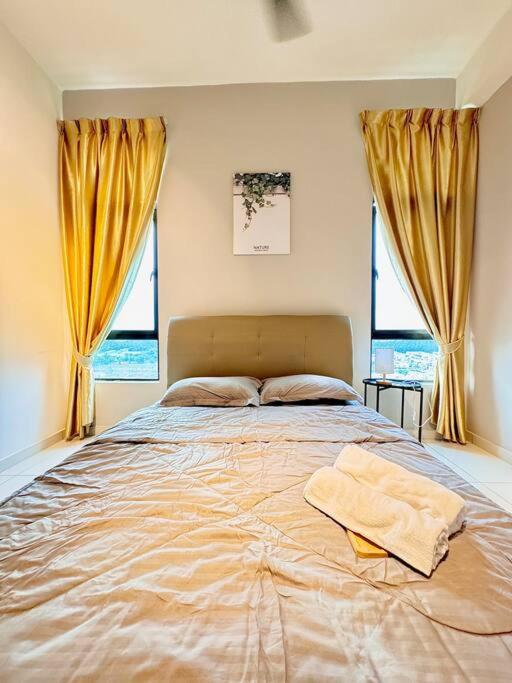 D'Summit Suite by Luxecocoo CK Kempas Setia Tropika photo 4