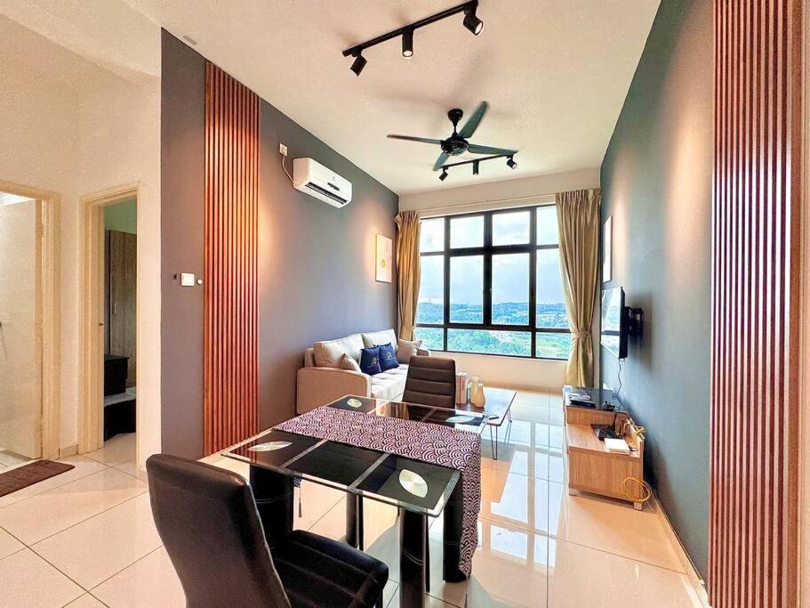 D'Summit Suite by Luxecocoo CK Kempas Setia Tropika photo 8