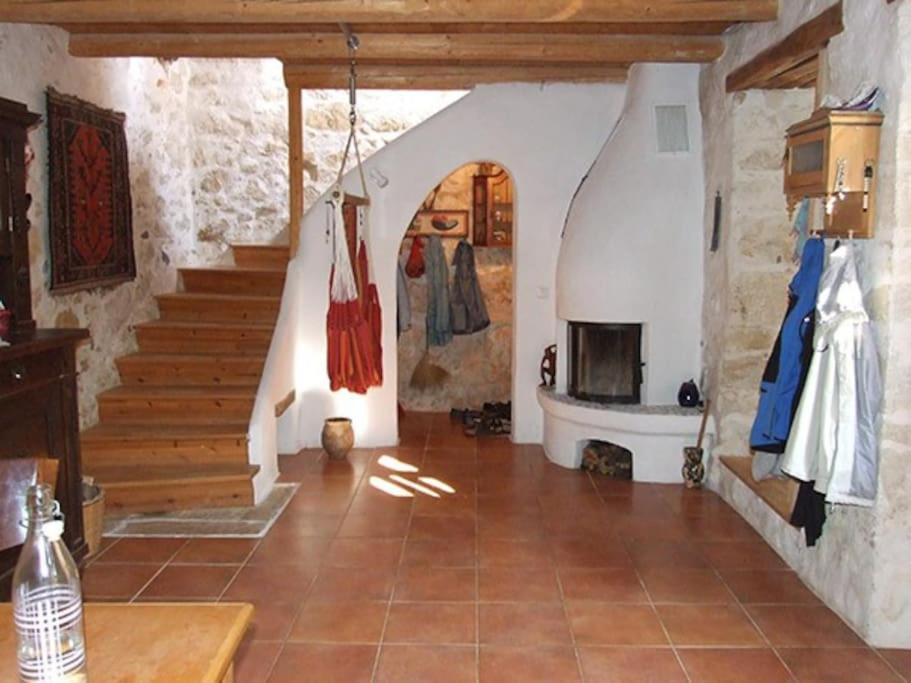 Stonehouse Pyrgou