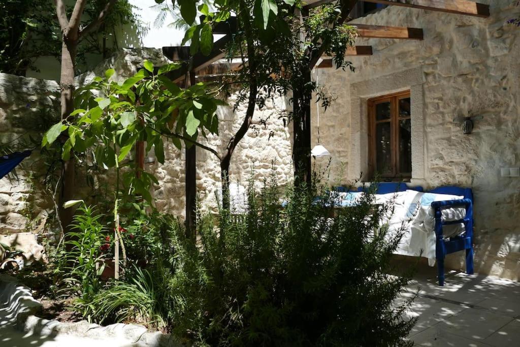 Stonehouse Pyrgou