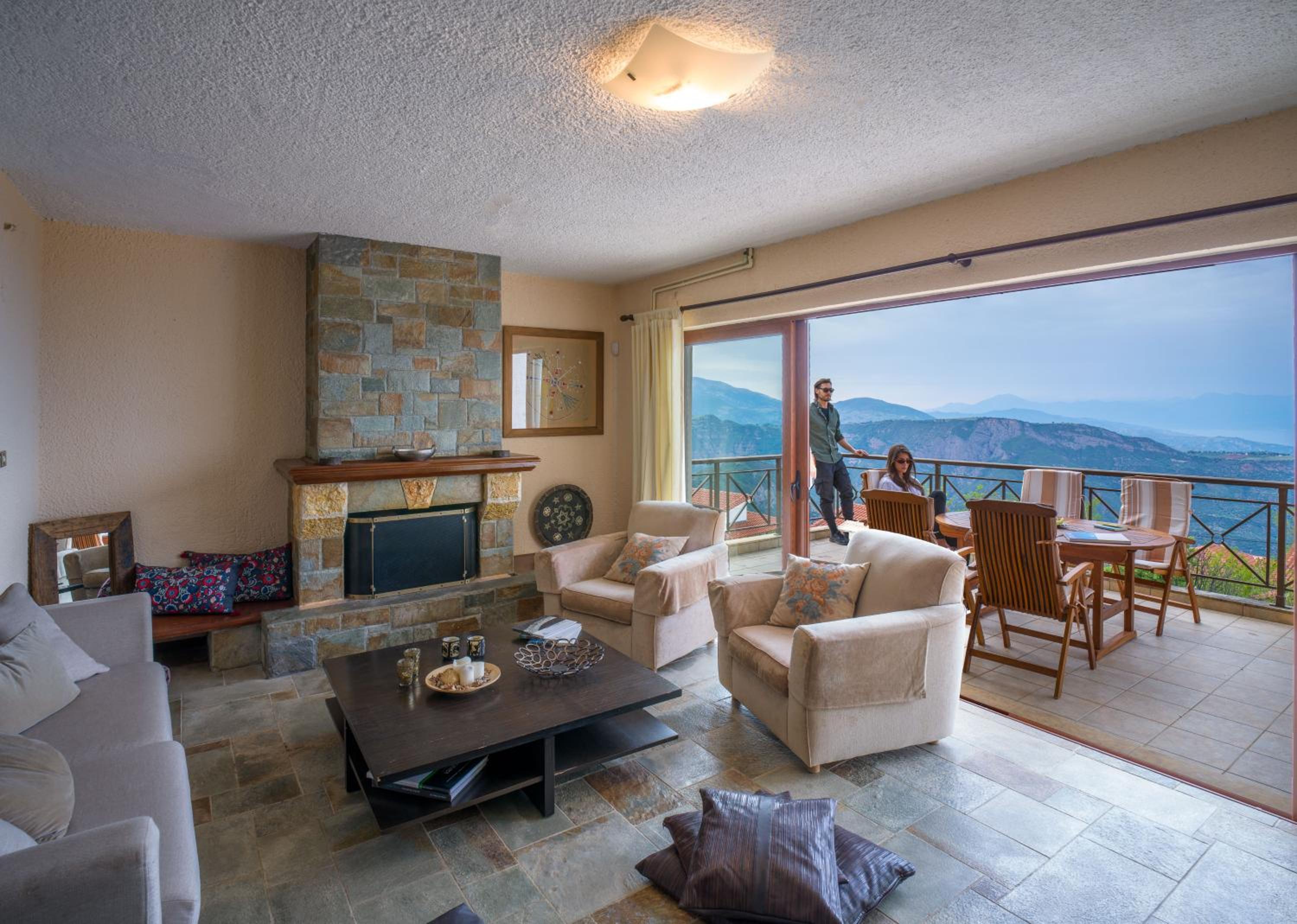 Traditional Luxury Villa ARMONIA
