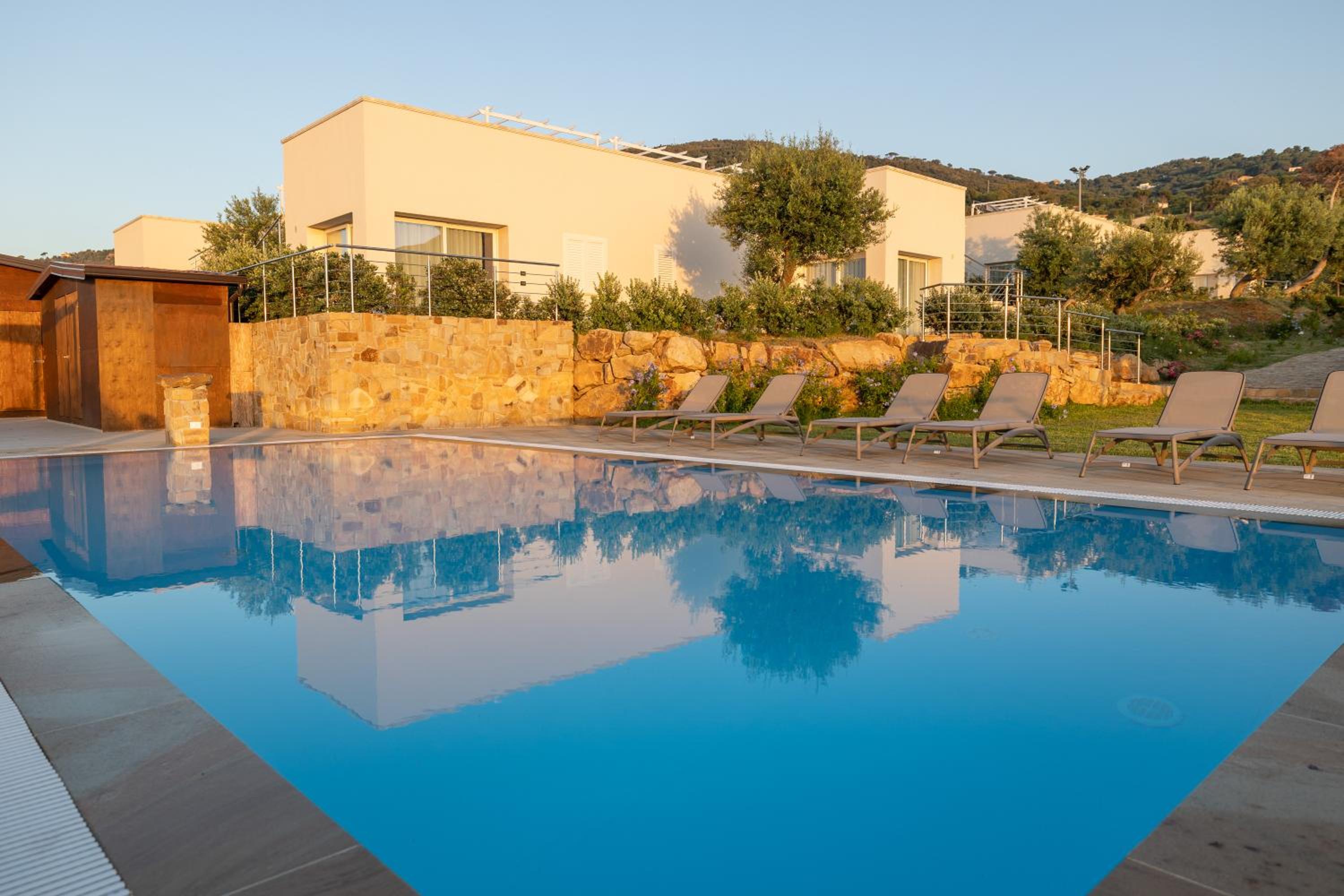 Aura Maris beach residence Mazzaforno view 4