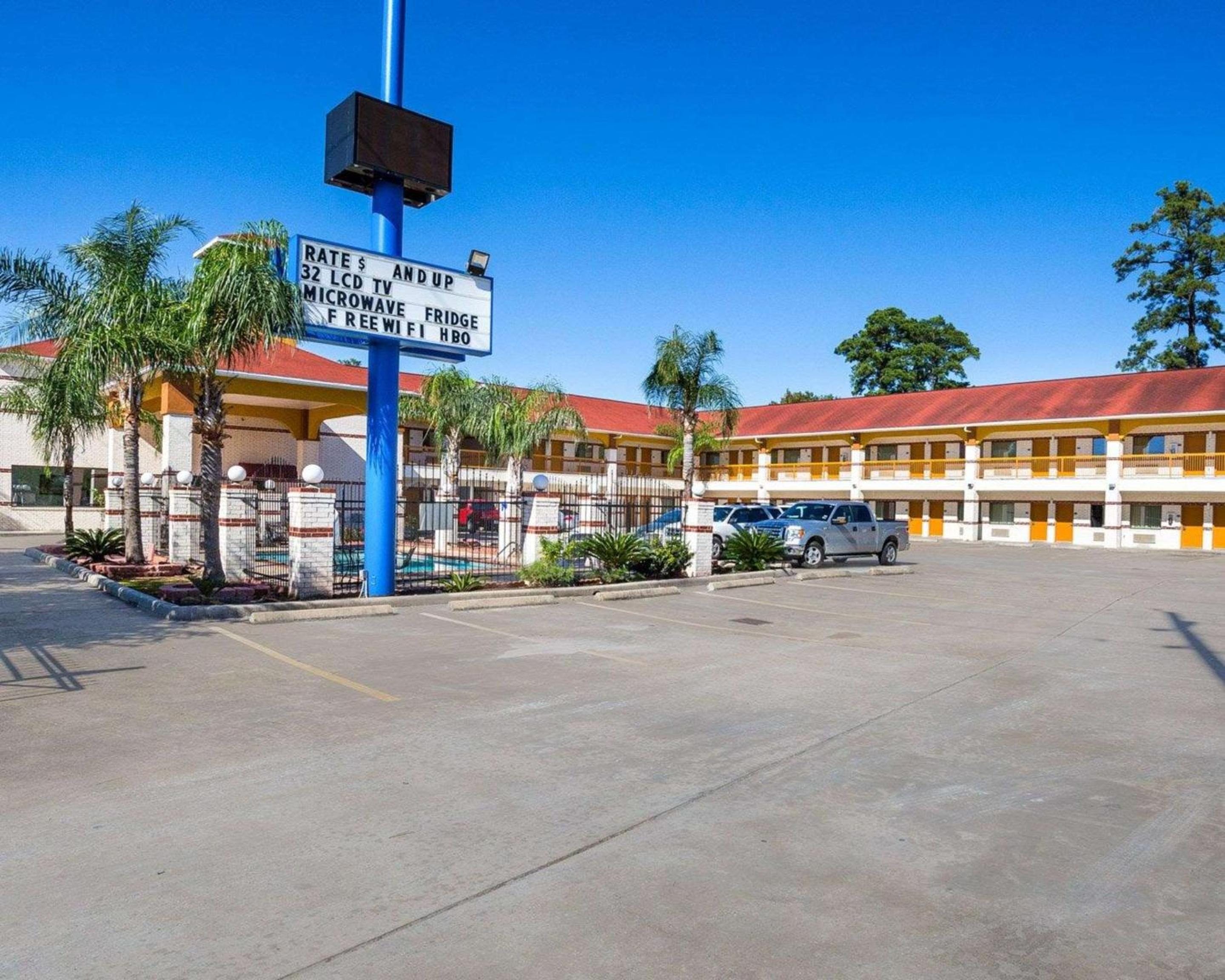 Rodeway Inn Suites - Property Image 14