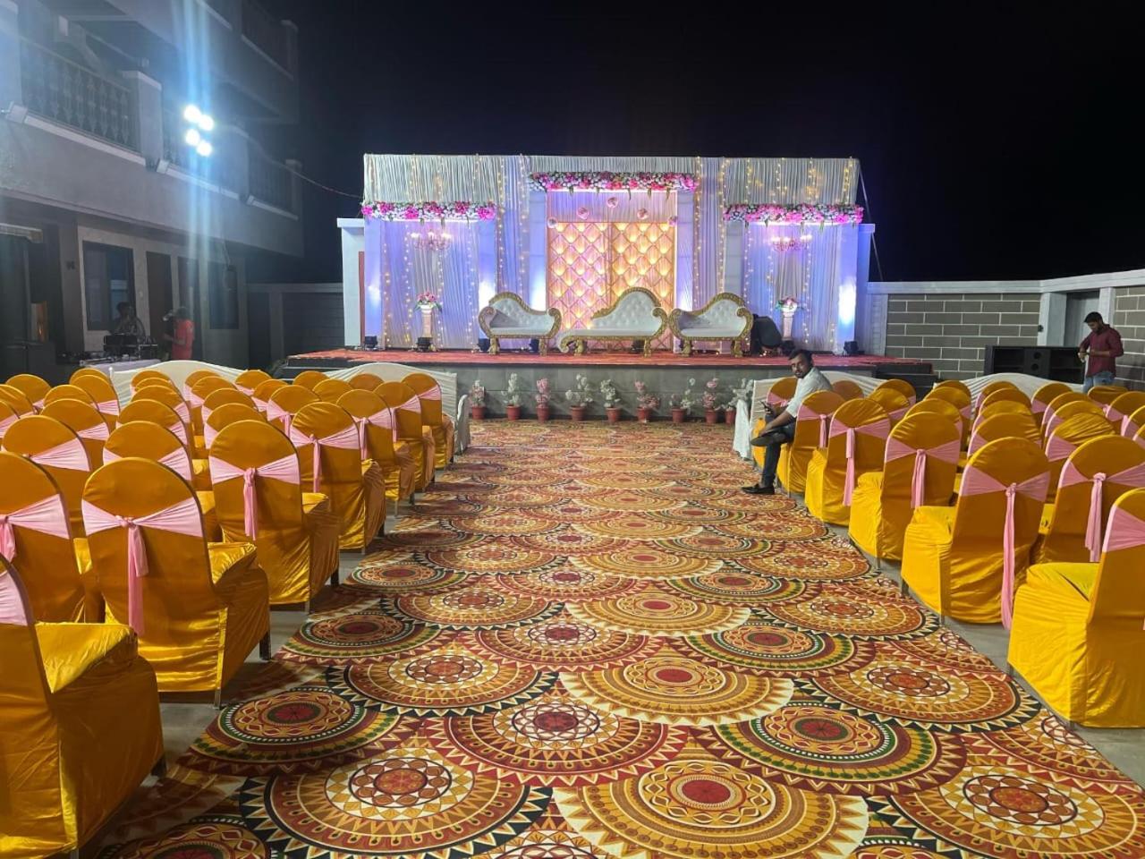 Meetings & Events