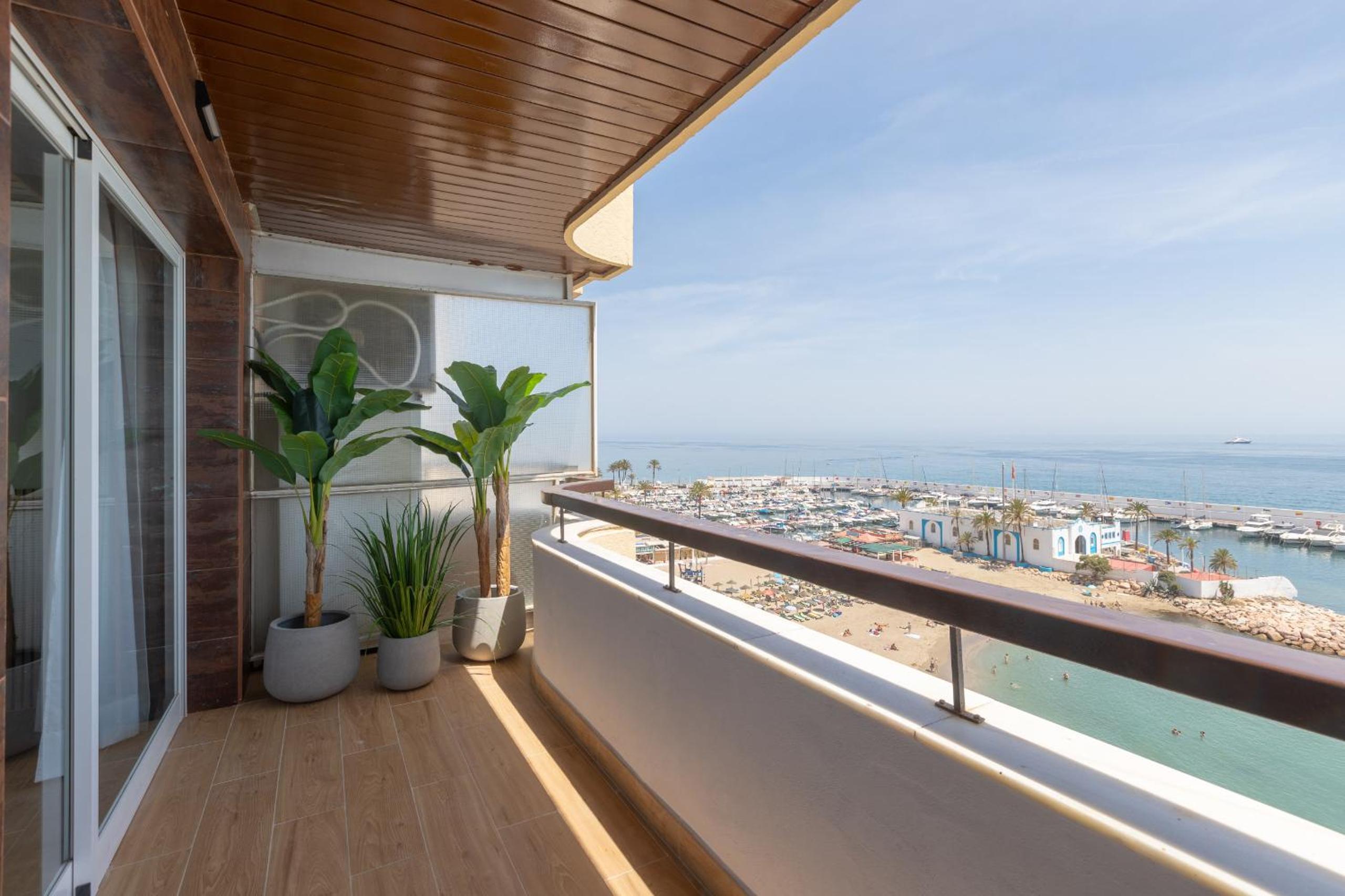 Dream penthouse in marbella center with sea views